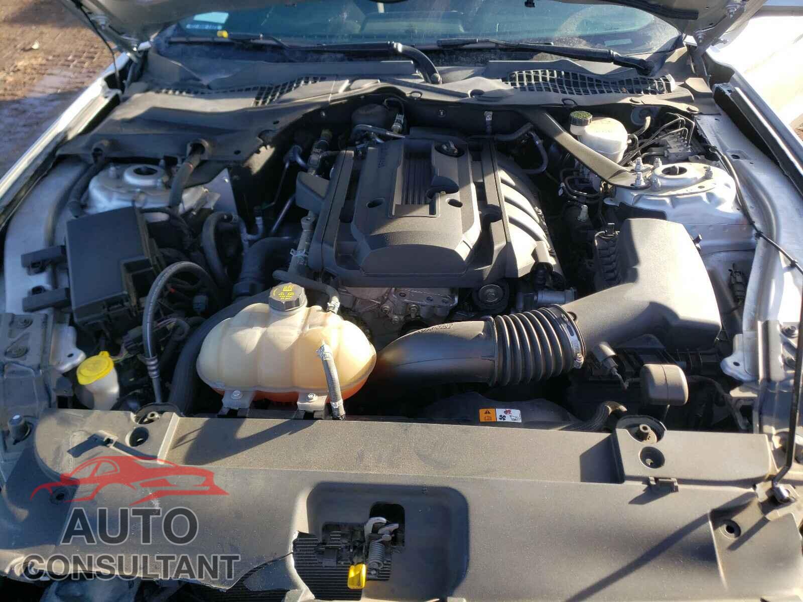 FORD MUSTANG 2017 - 1FA6P8TH0H5231121