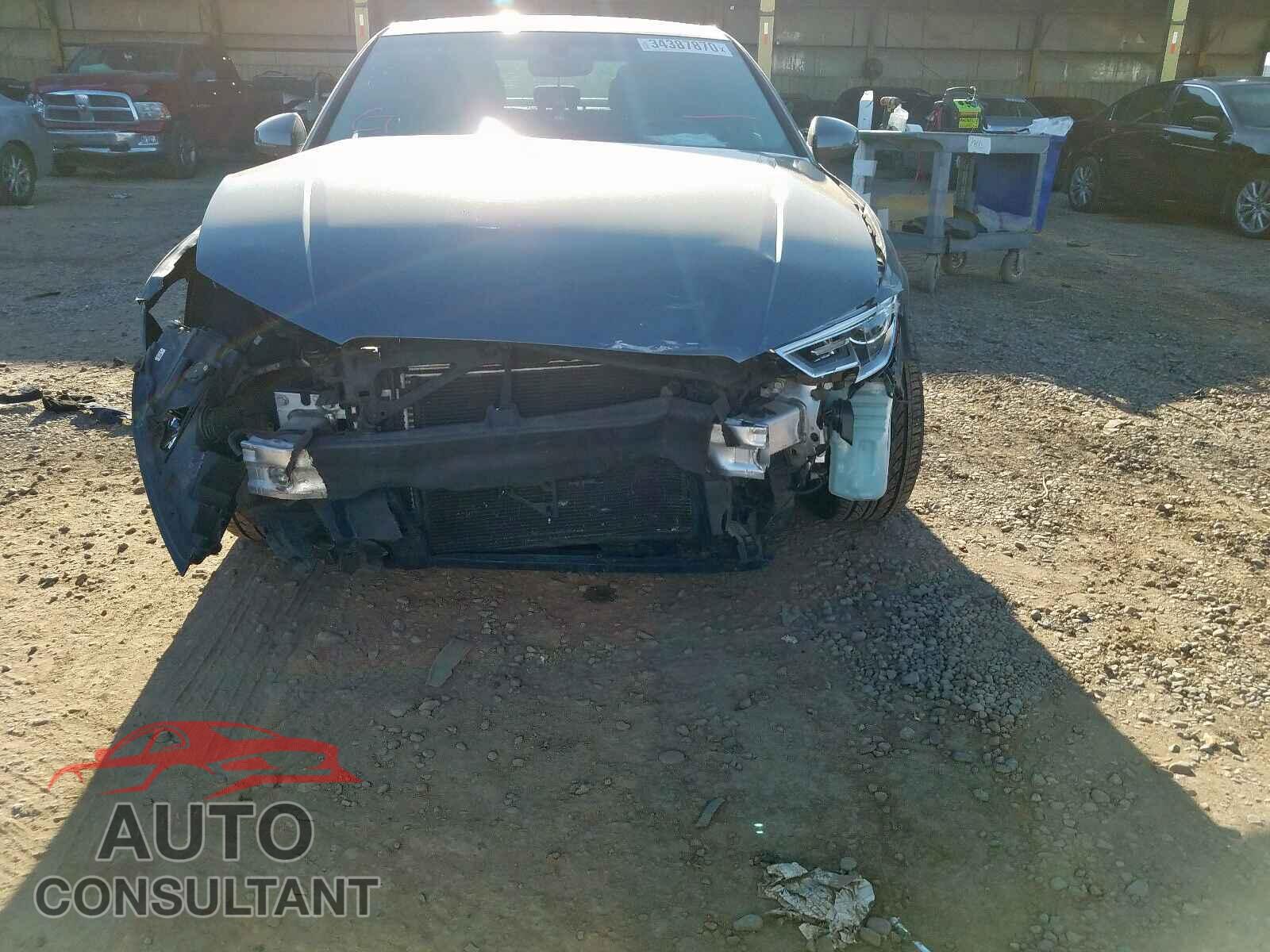 AUDI A3 2017 - WAUAUGFF1H1031273