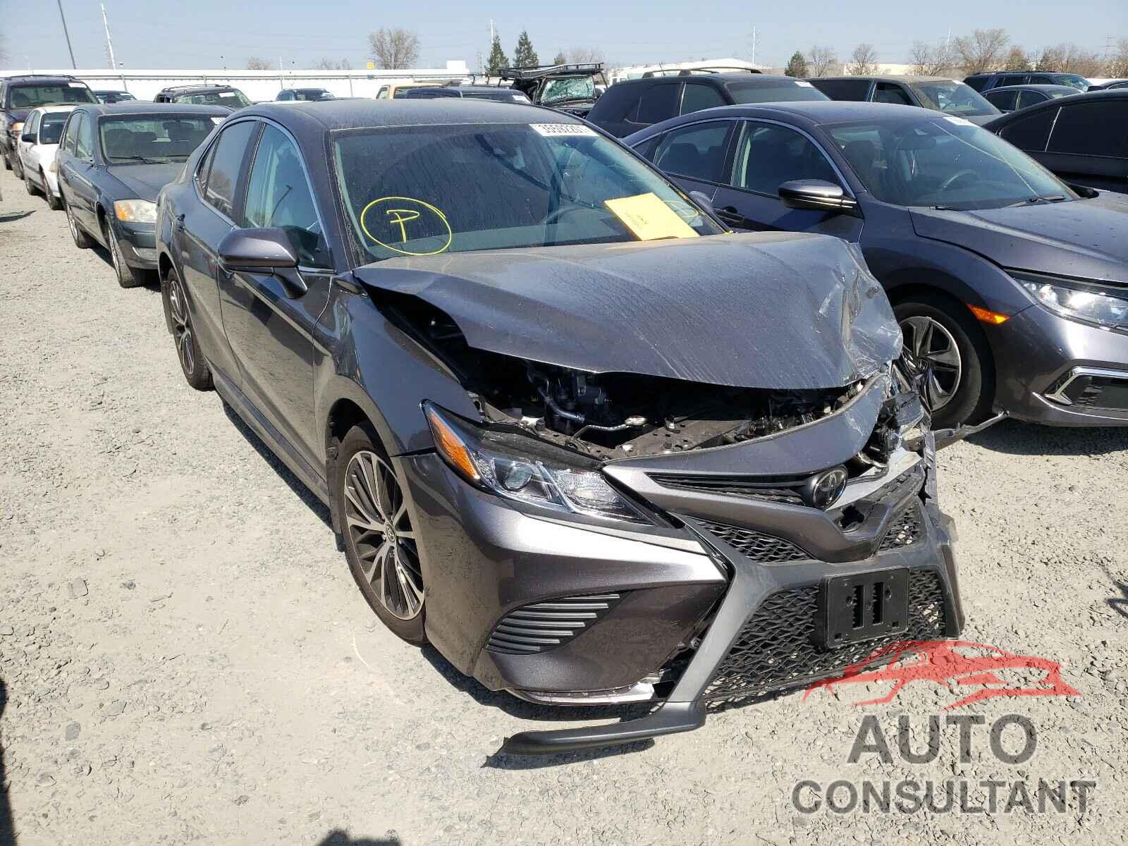 TOYOTA CAMRY 2020 - 4T1G11AK8LU500739