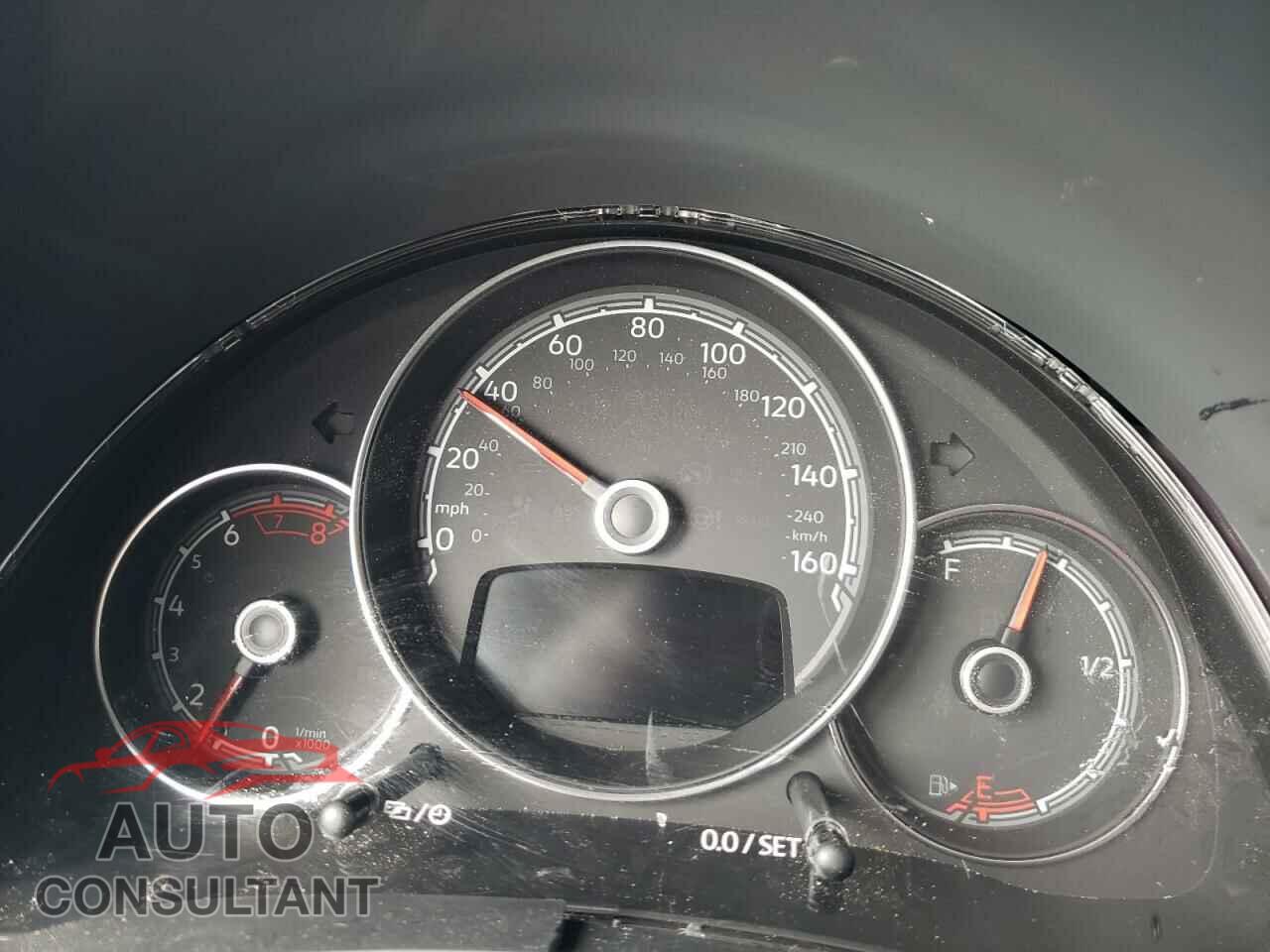 VOLKSWAGEN BEETLE 2017 - 3VW517AT8HM809580
