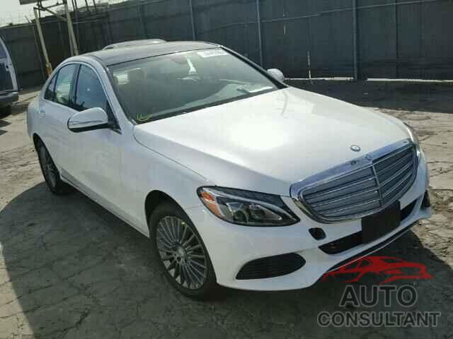MERCEDES-BENZ C300 2015 - 55SWF4KB4FU014314
