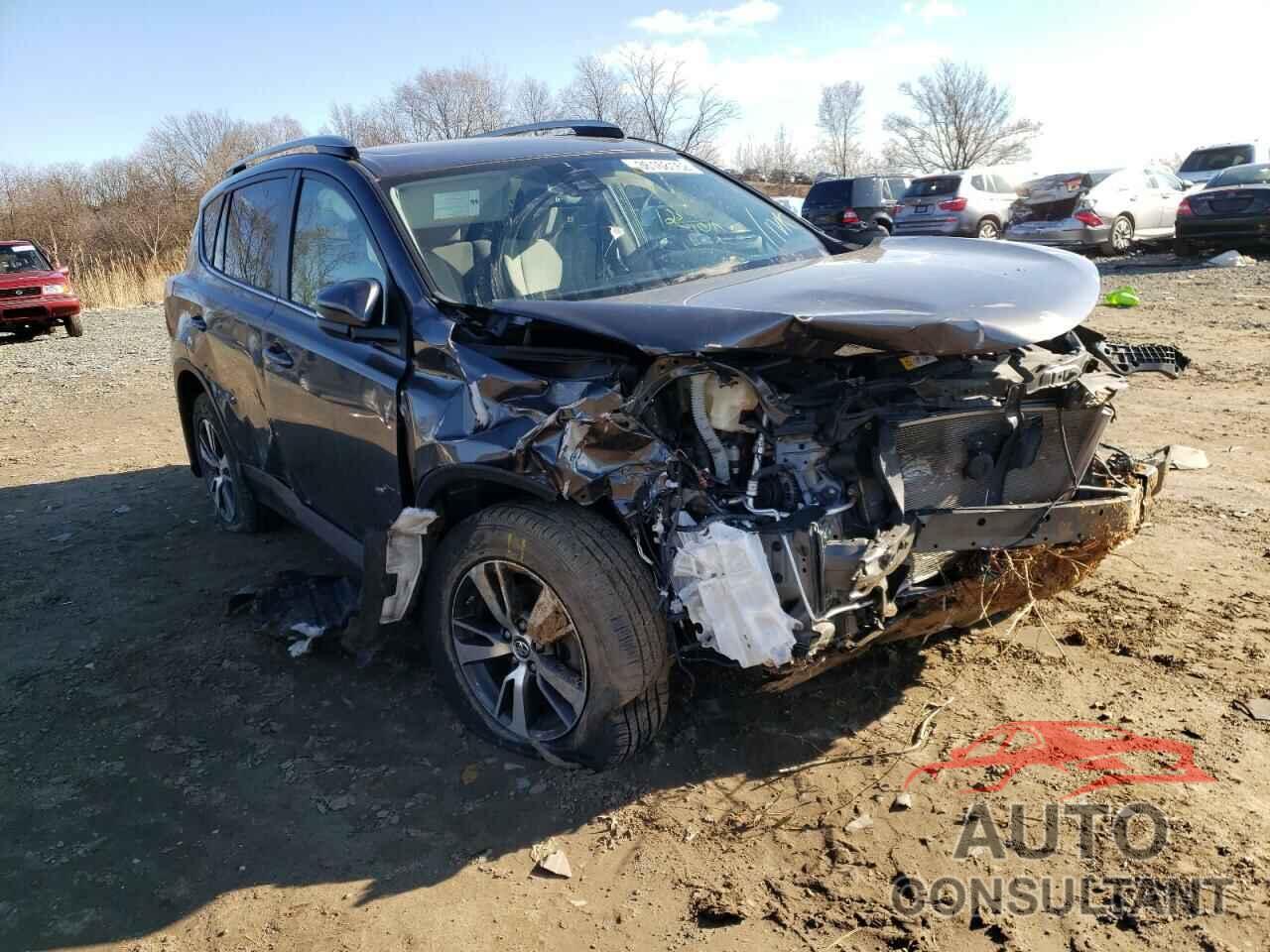 TOYOTA RAV4 2017 - JTMRFREV5HJ710712