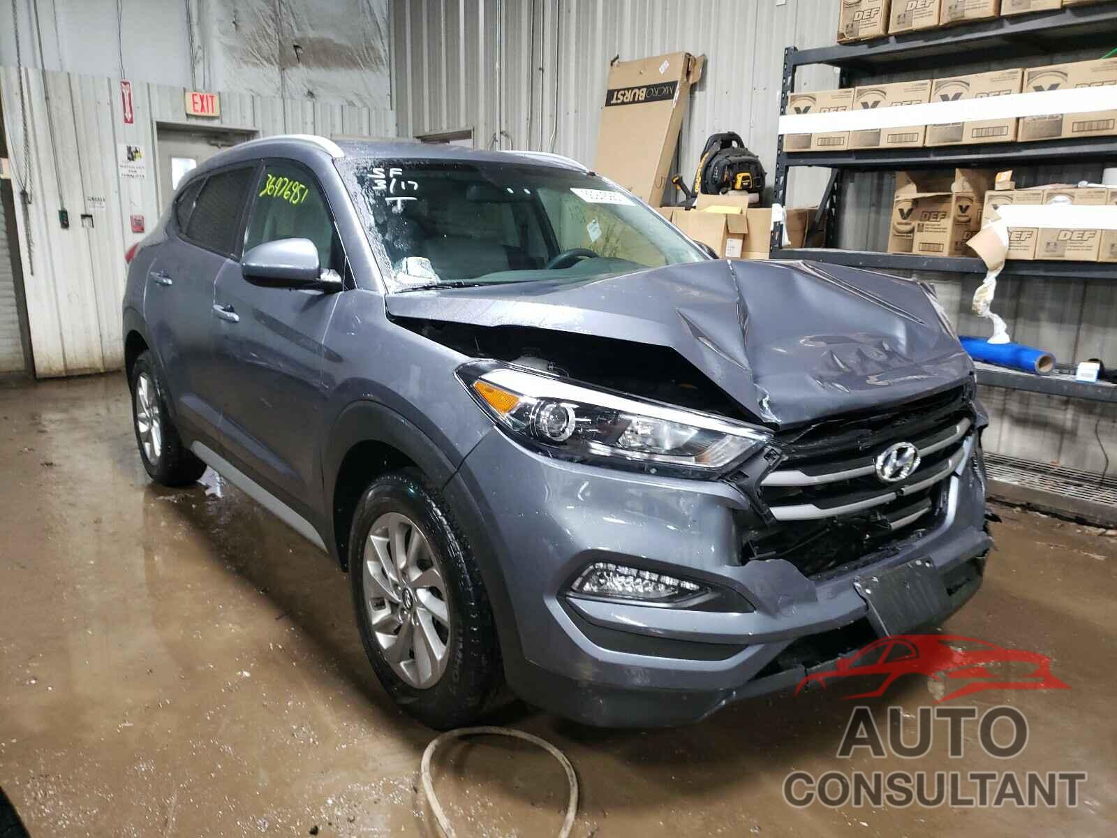 HYUNDAI TUCSON 2018 - KM8J3CA48JU670612