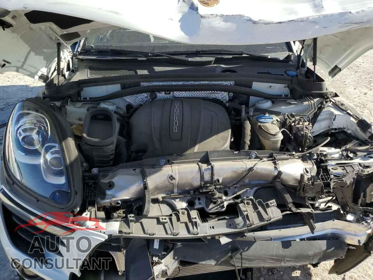 PORSCHE MACAN 2018 - WP1AA2A56JLB17183