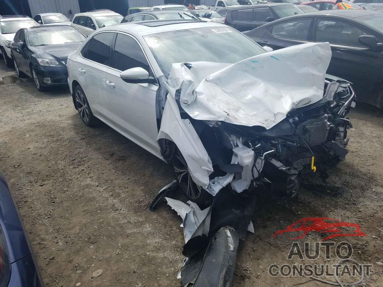 VOLKSWAGEN PASSAT 2020 - 1VWCA7A34LC025043