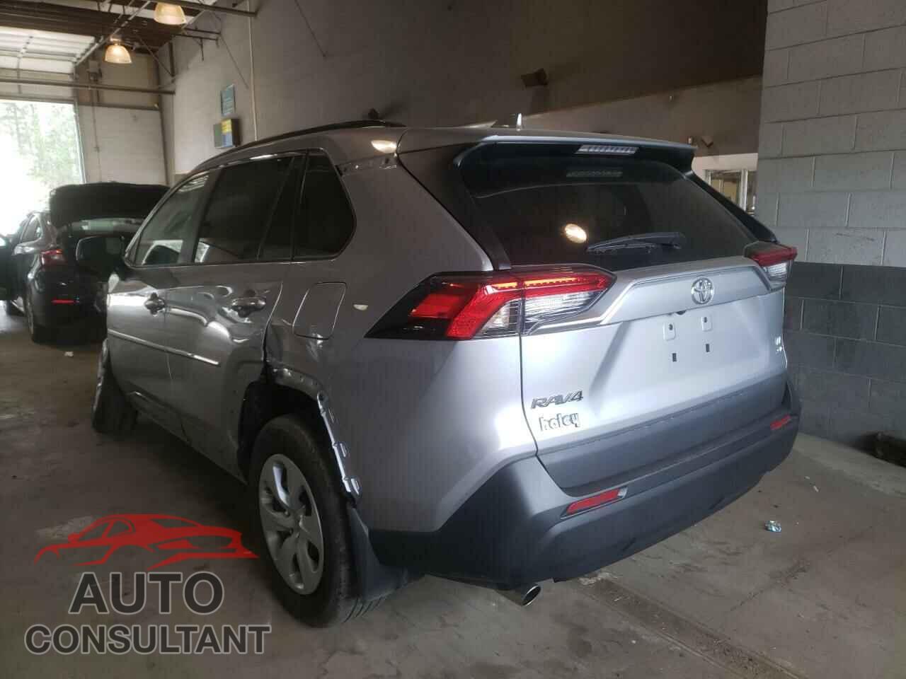 TOYOTA RAV4 2021 - 2T3F1RFV0MC155830