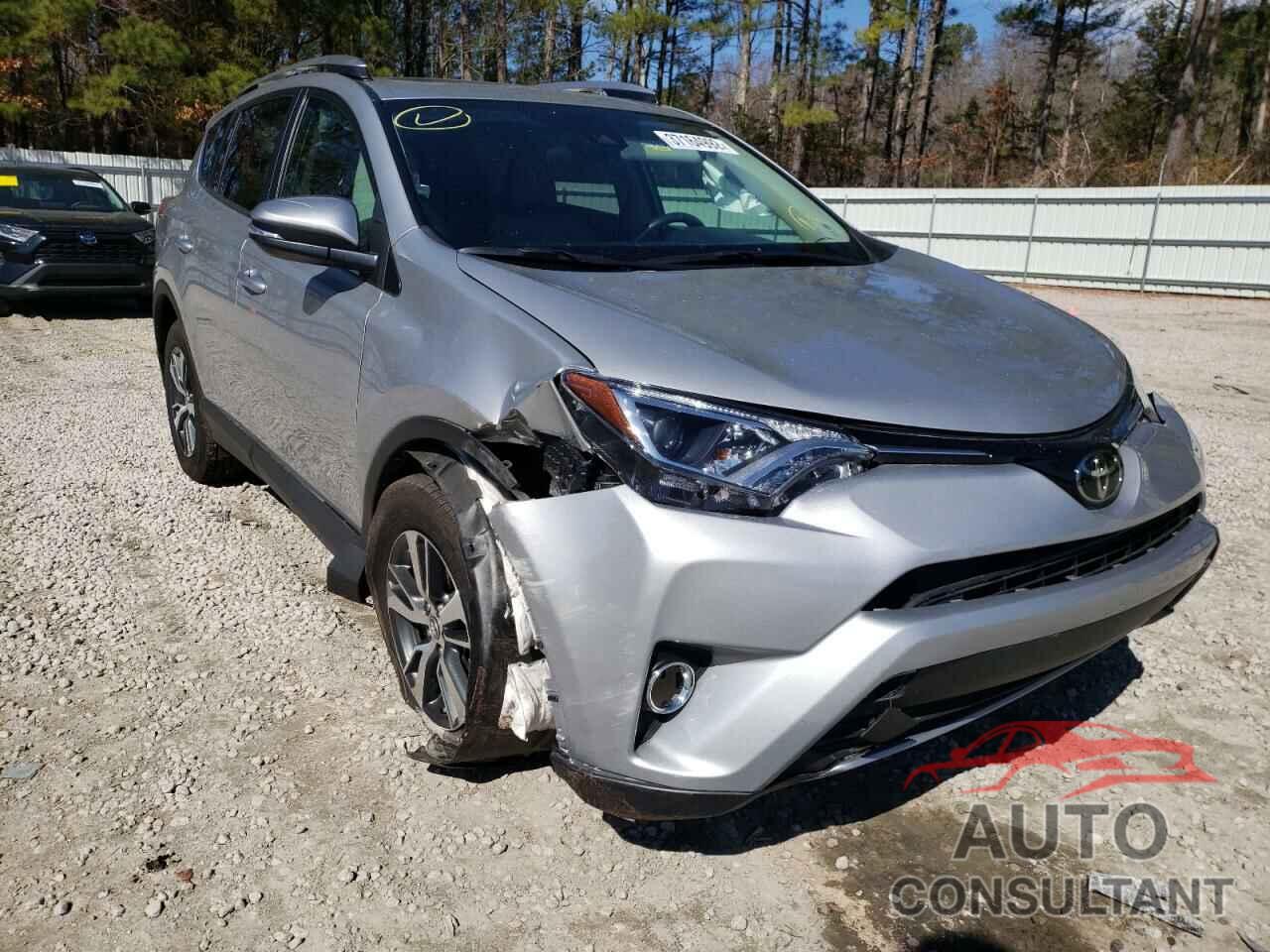 TOYOTA RAV4 2018 - 2T3WFREV9JW442435