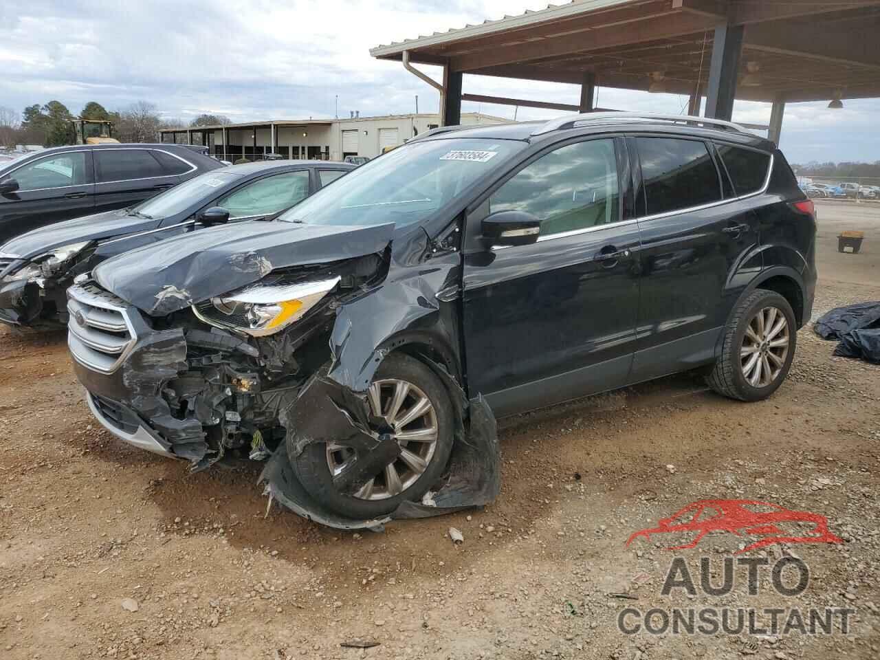 FORD ESCAPE 2017 - 1FMCU0J9XHUA88182