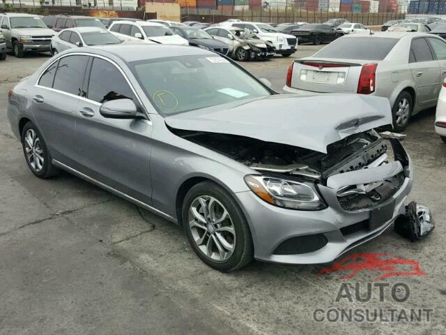 MERCEDES-BENZ C300 2016 - 55SWF4JB9GU117036