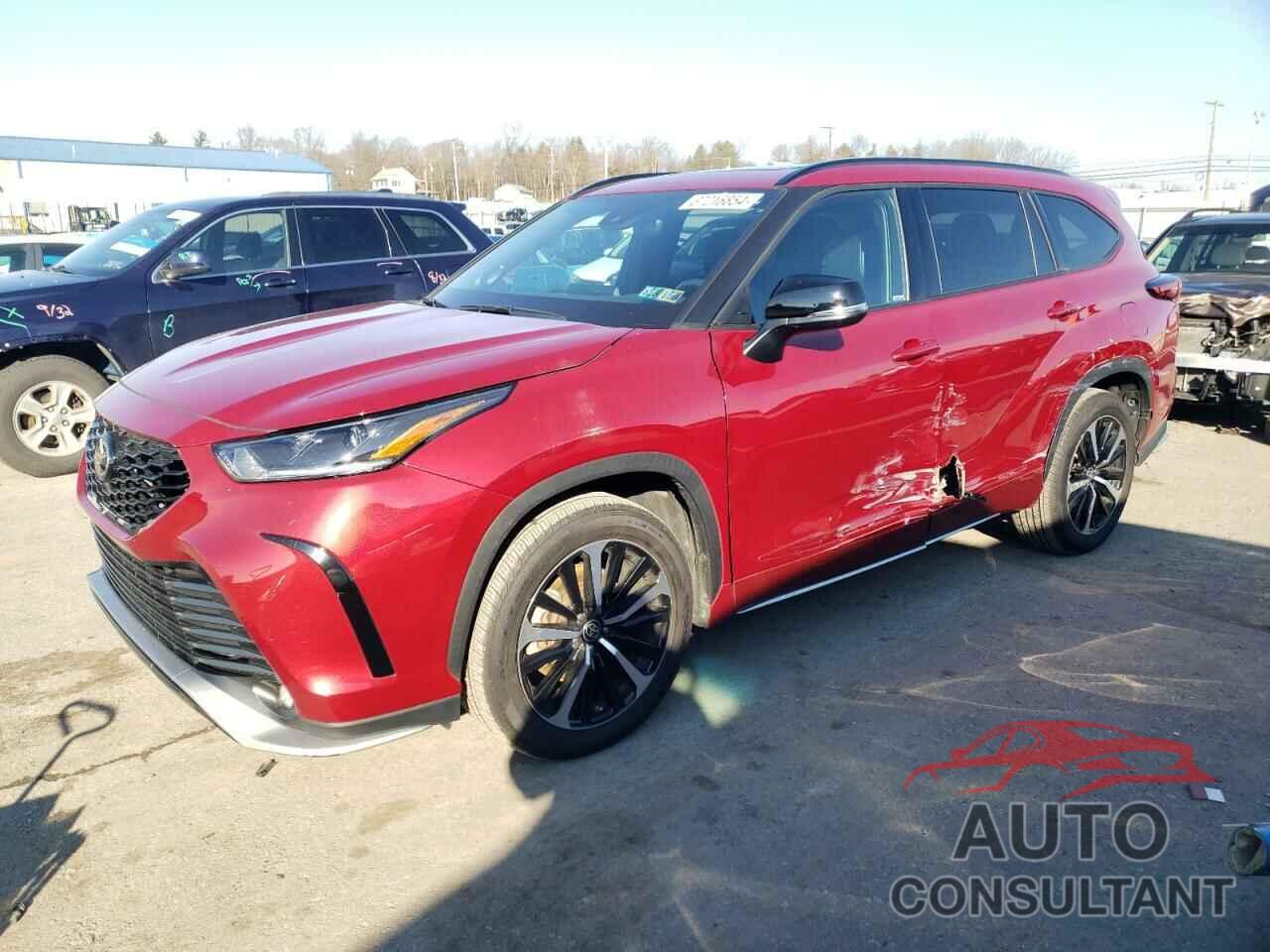 TOYOTA HIGHLANDER 2021 - 5TDJZRBH0MS097236