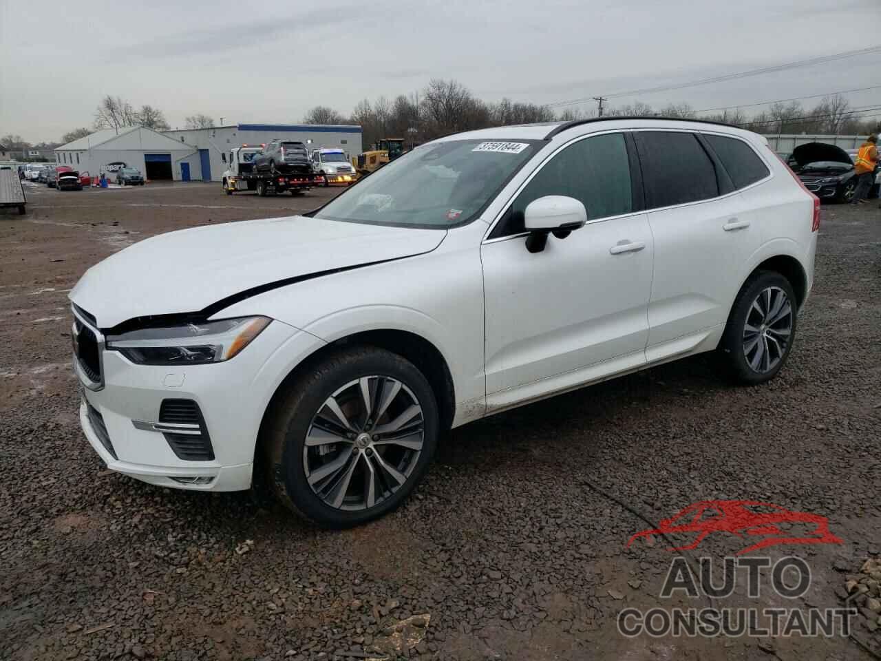 VOLVO XC60 B5 MO 2022 - YV4L12RK1N1077131