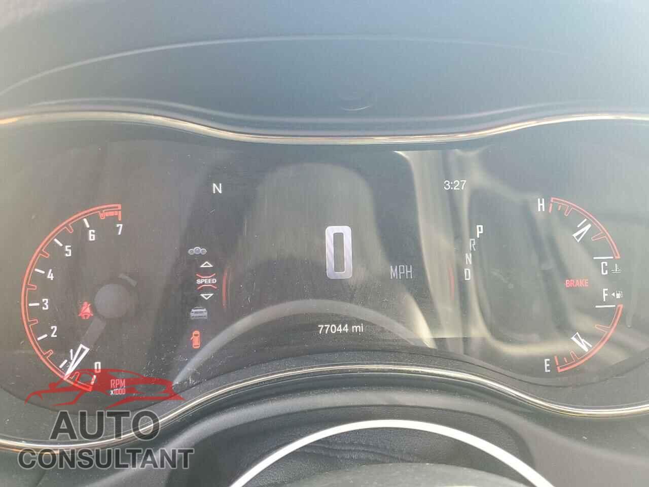 DODGE DURANGO 2018 - 1C4RDJDG0JC205648