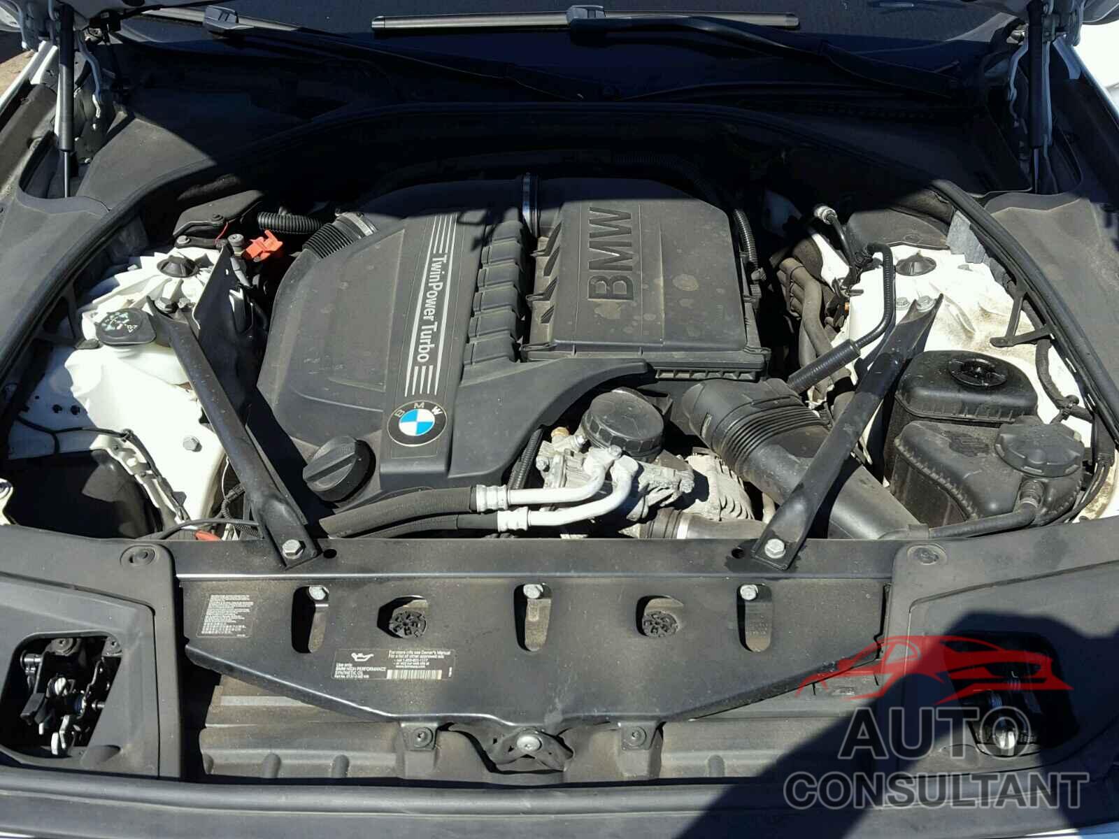 BMW 535 XI 2013 - WBAFU7C53DDU69416