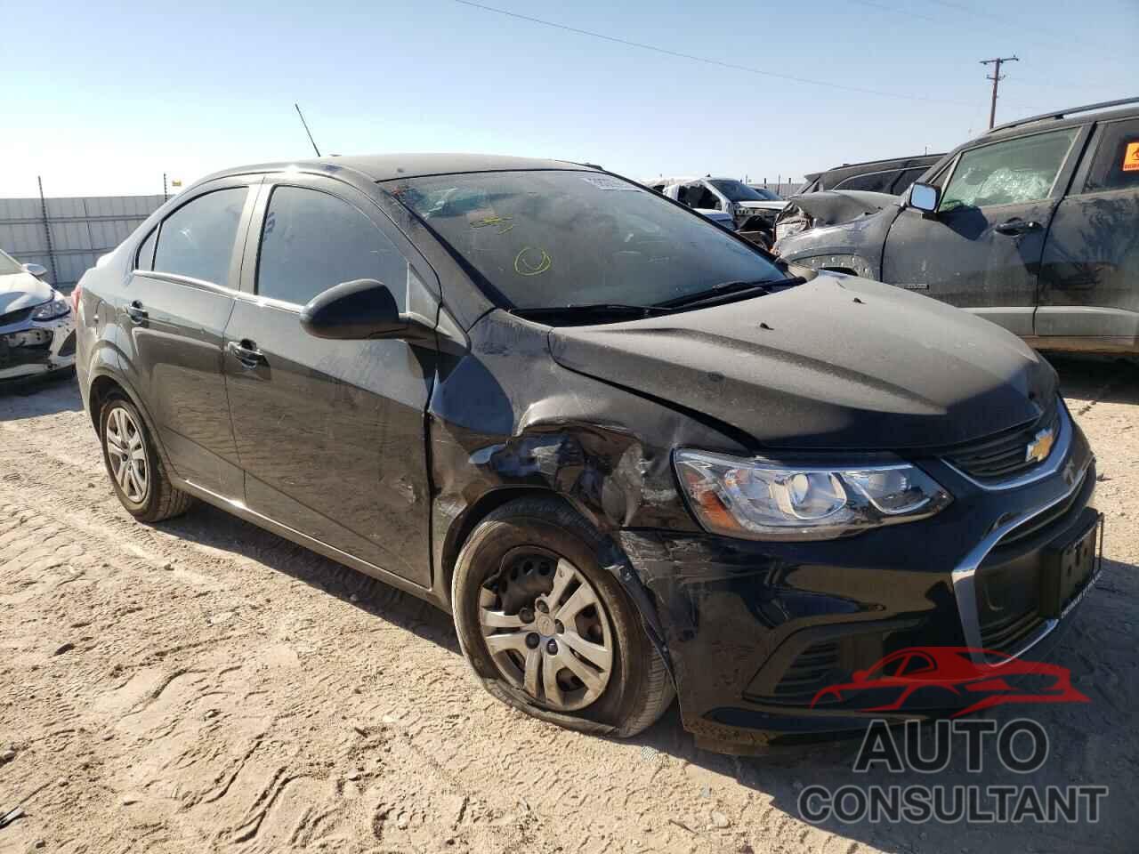 CHEVROLET SONIC 2018 - 1G1JB5SH5J4117641