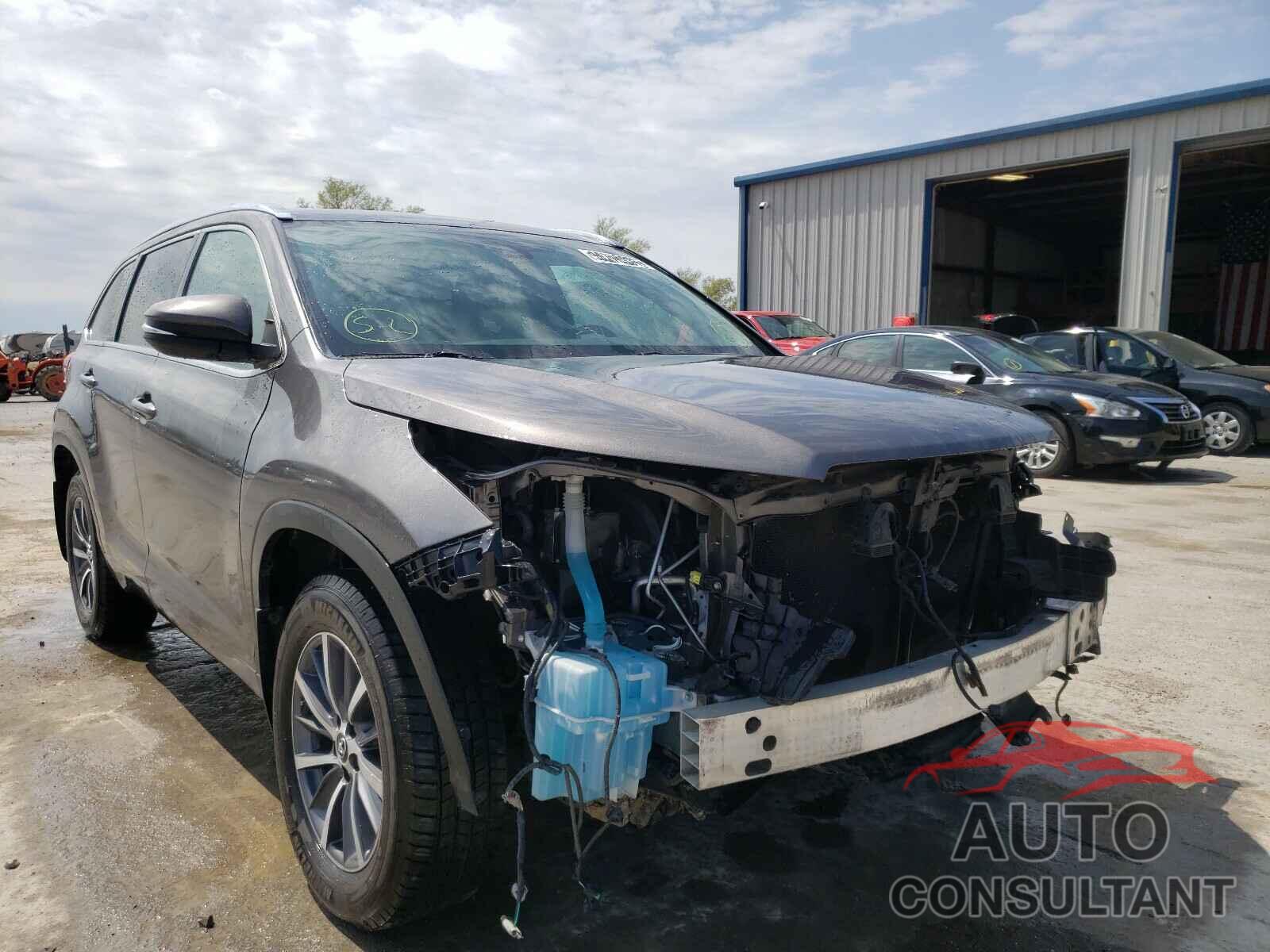 TOYOTA HIGHLANDER 2017 - 5TDJZRFHXHS510733