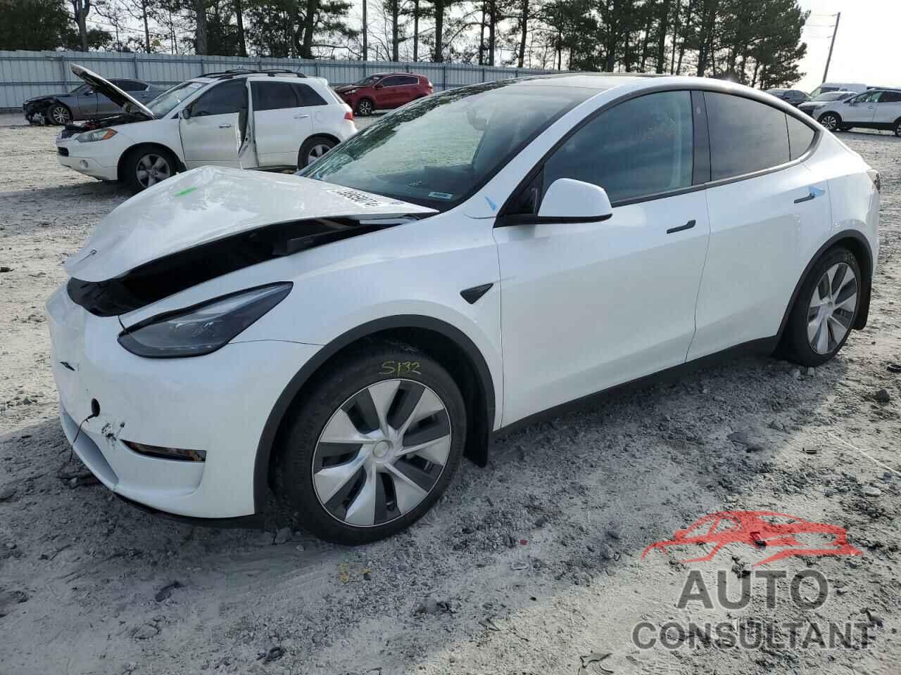 TESLA MODEL Y 2023 - 7SAYGAEE1PF700228