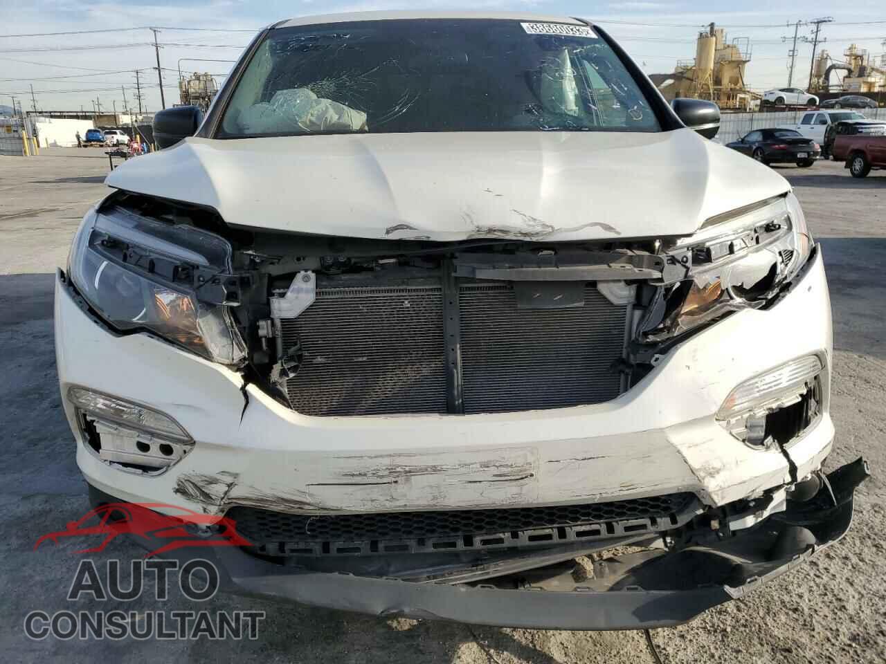HONDA PILOT 2017 - 5FNYF6H17HB055074