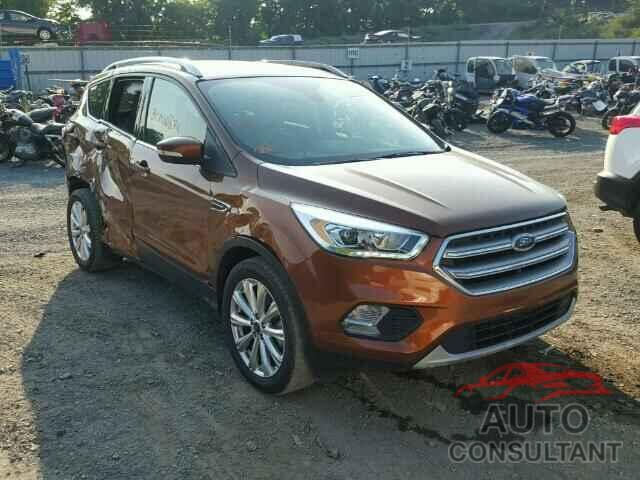 FORD ESCAPE 2017 - 1FMCU9J99HUA98545
