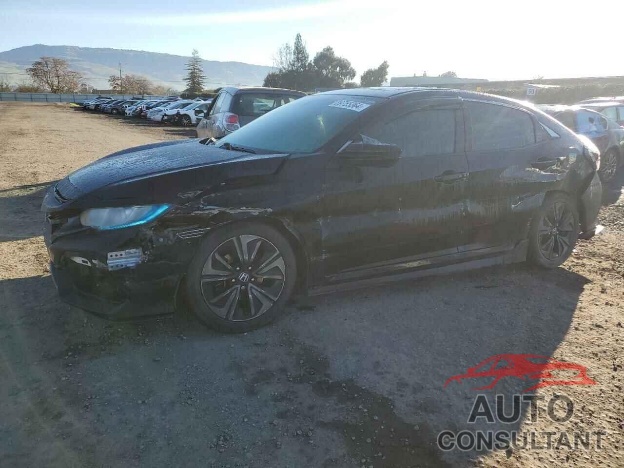 HONDA CIVIC 2018 - SHHFK7H53JU429650