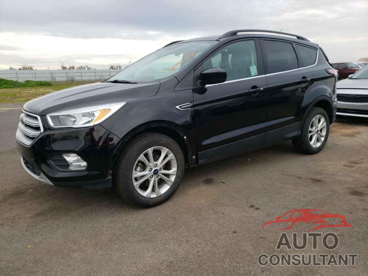 FORD ESCAPE 2018 - 1FMCU0GD5JUC90137