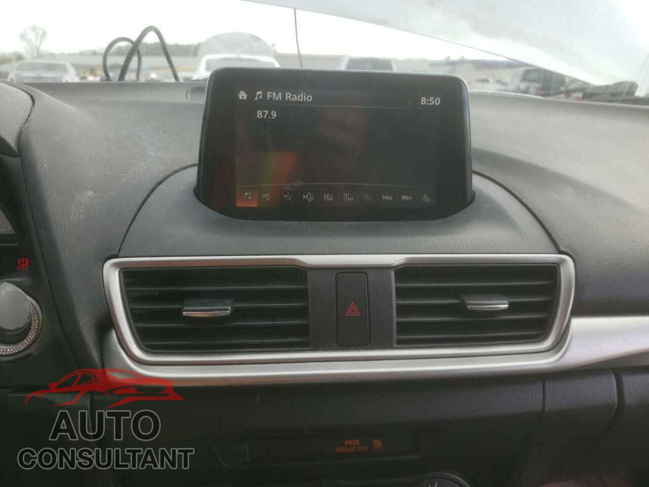 MAZDA 3 2017 - 3MZBN1U71HM107748
