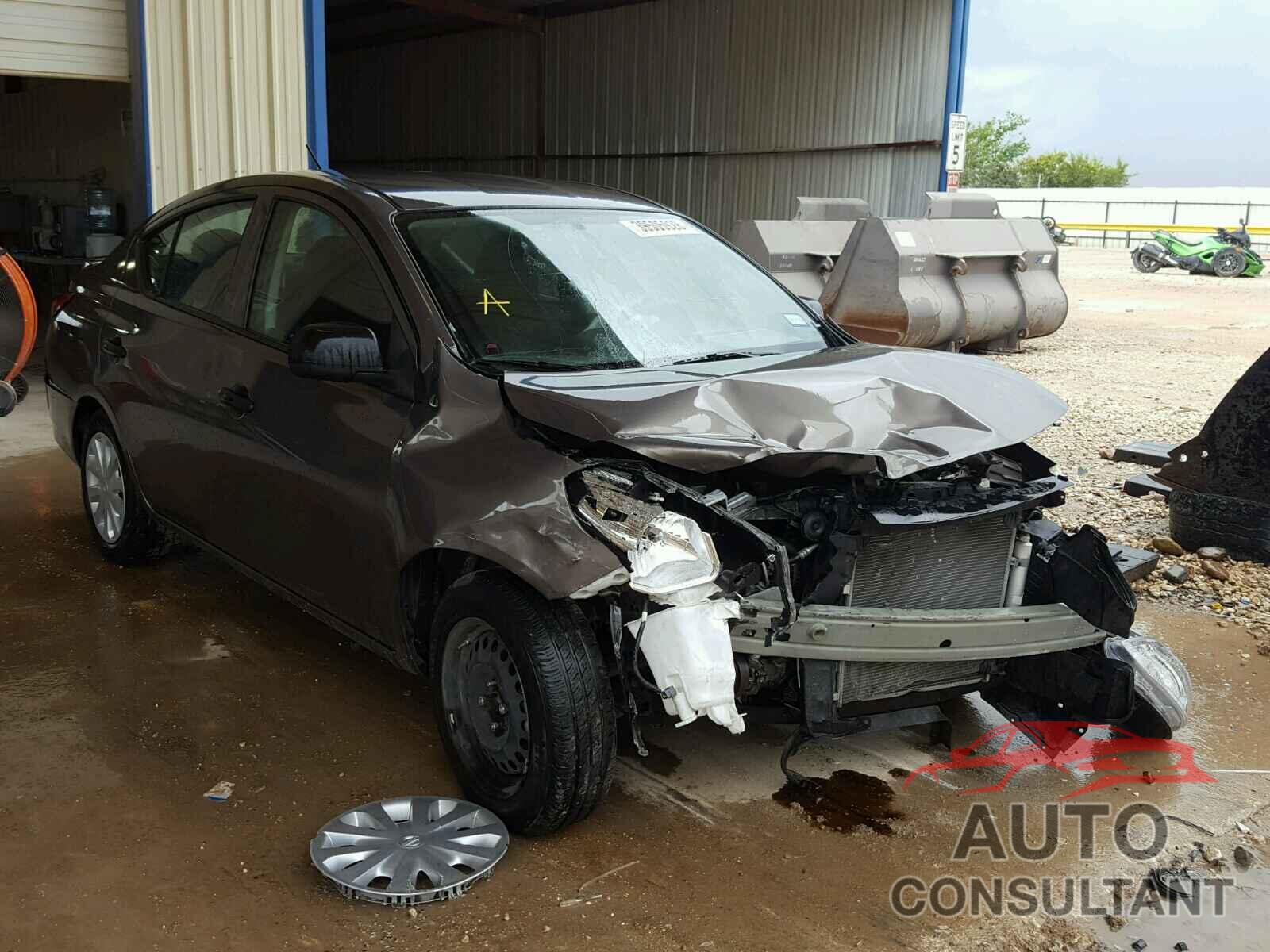 NISSAN VERSA 2015 - 3N1CN7AP4FL917671