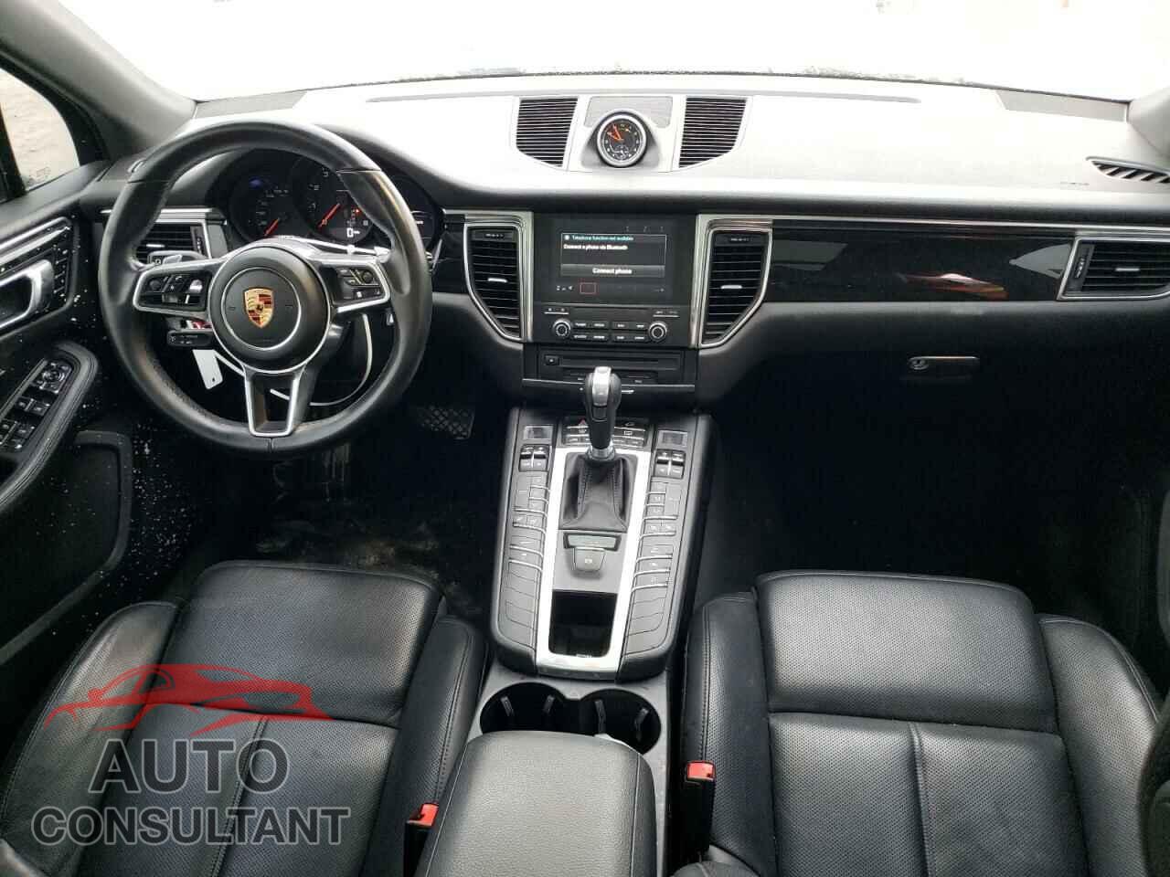 PORSCHE MACAN 2018 - WP1AA2A52JLB01482