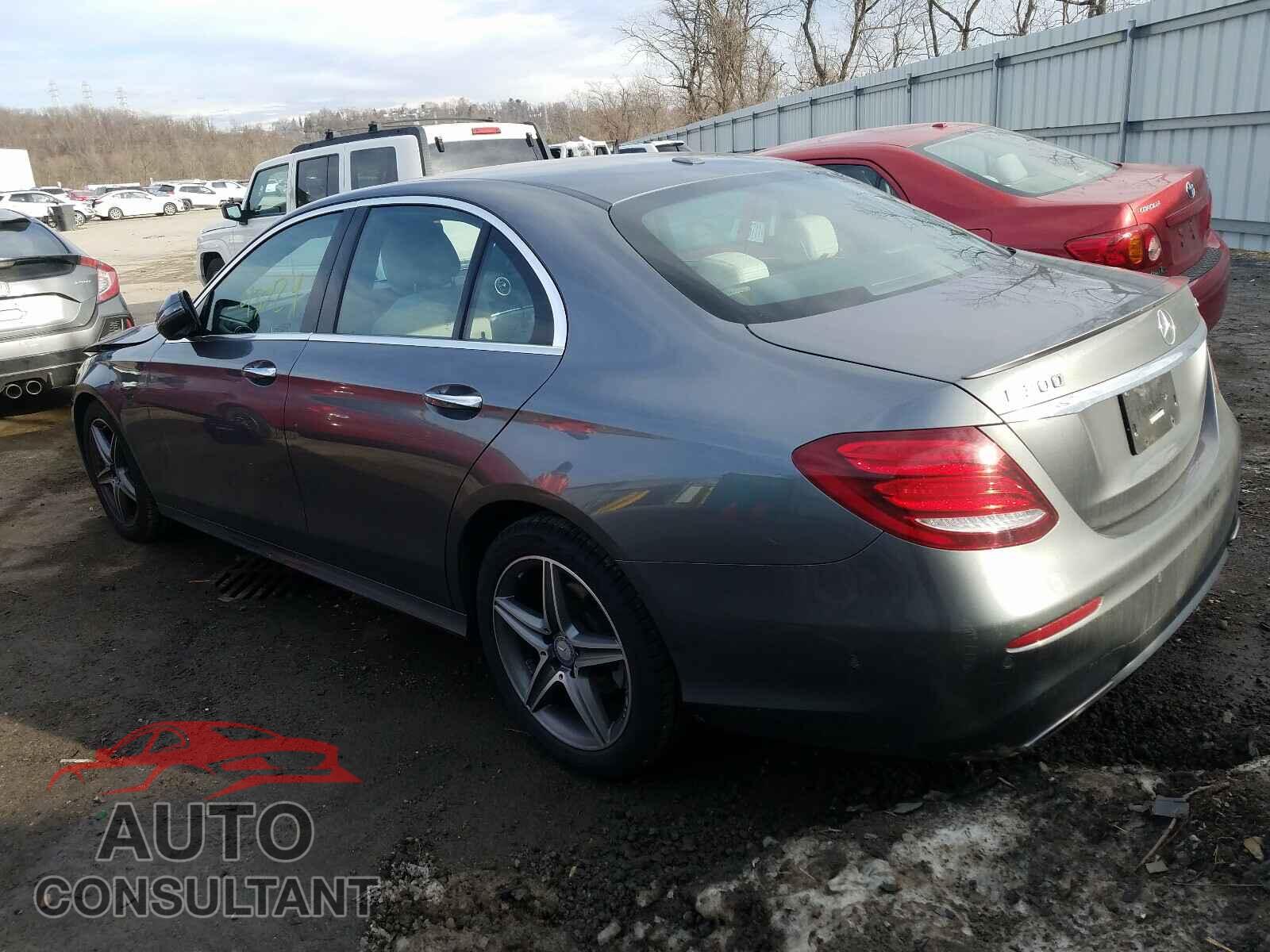 MERCEDES-BENZ E CLASS 2017 - WDDZF4KB9HA102761