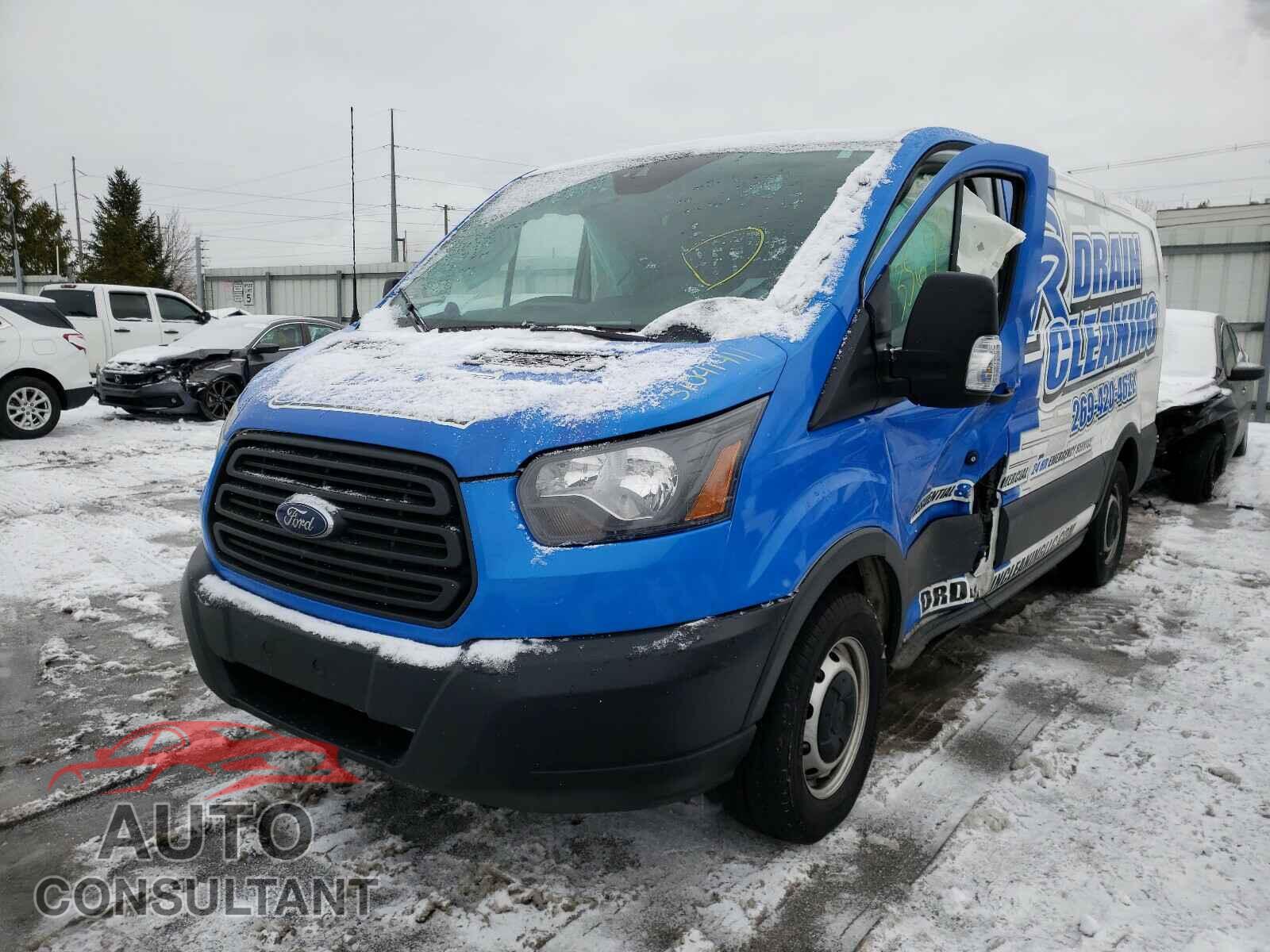 FORD TRANSIT CO 2018 - 1FTYE1ZM2JKA09708
