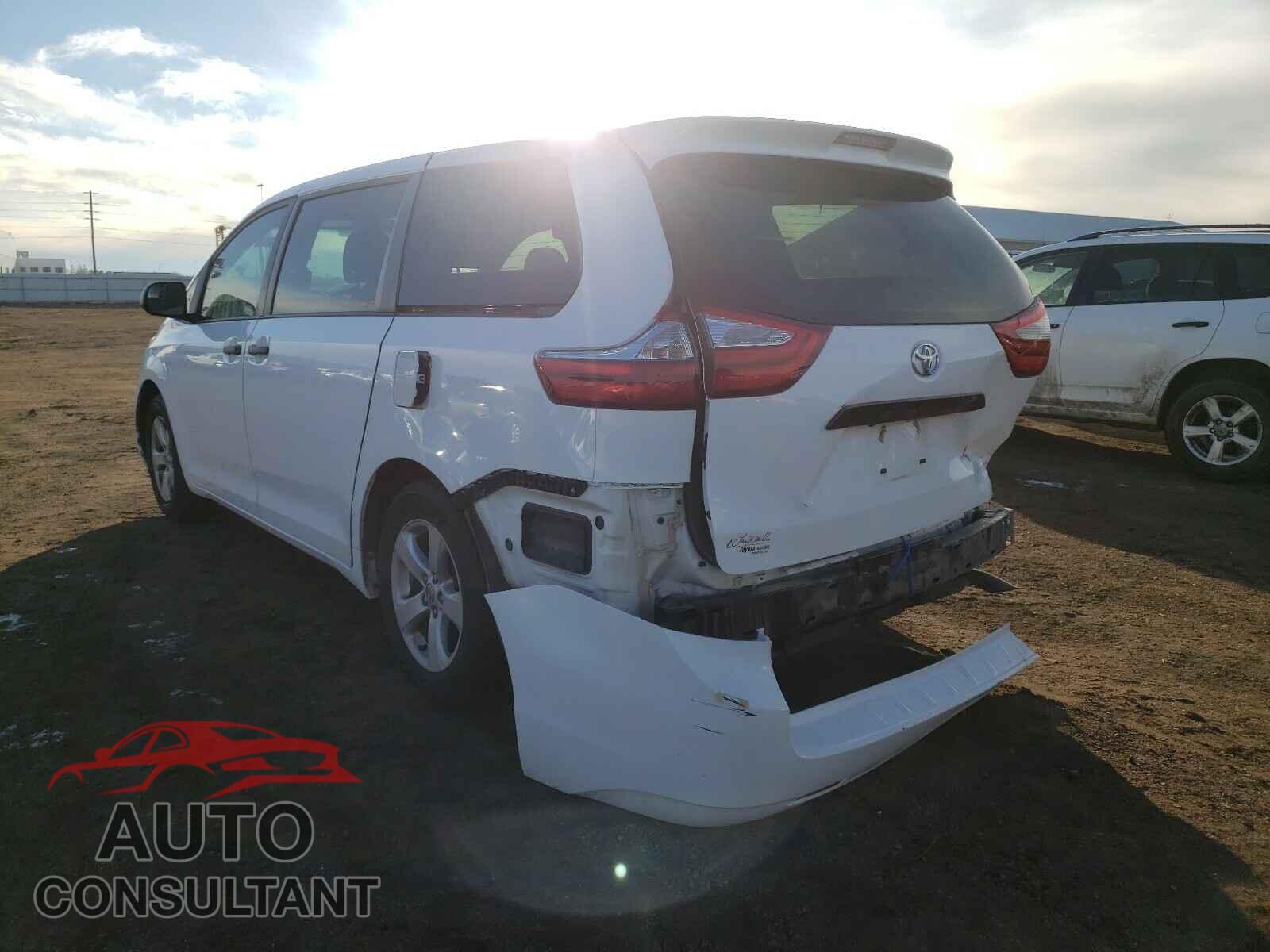 TOYOTA SIENNA 2016 - 5TDZK3DC7GS744029