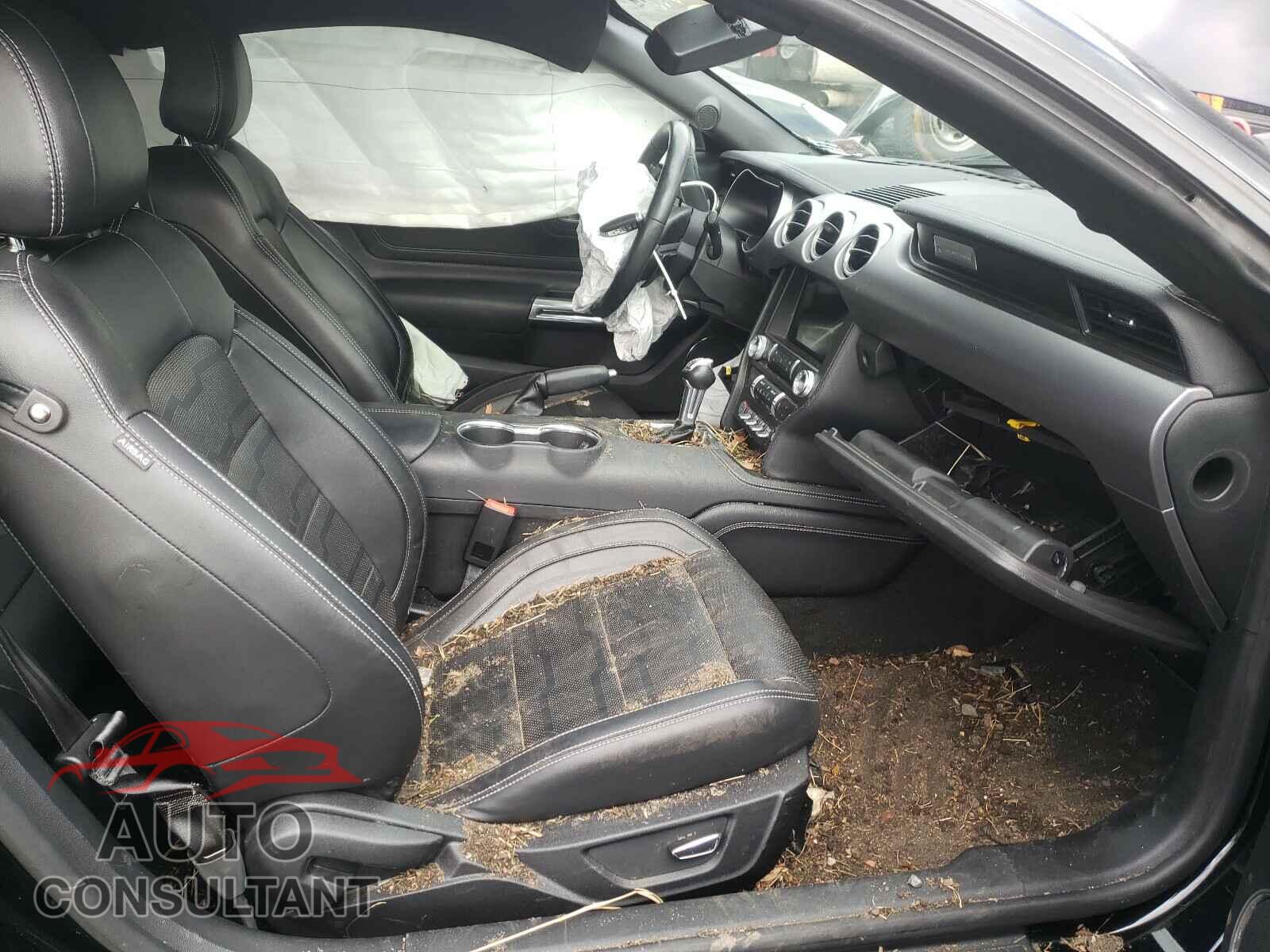 FORD MUSTANG 2018 - 1FA6P8CF3J5102679