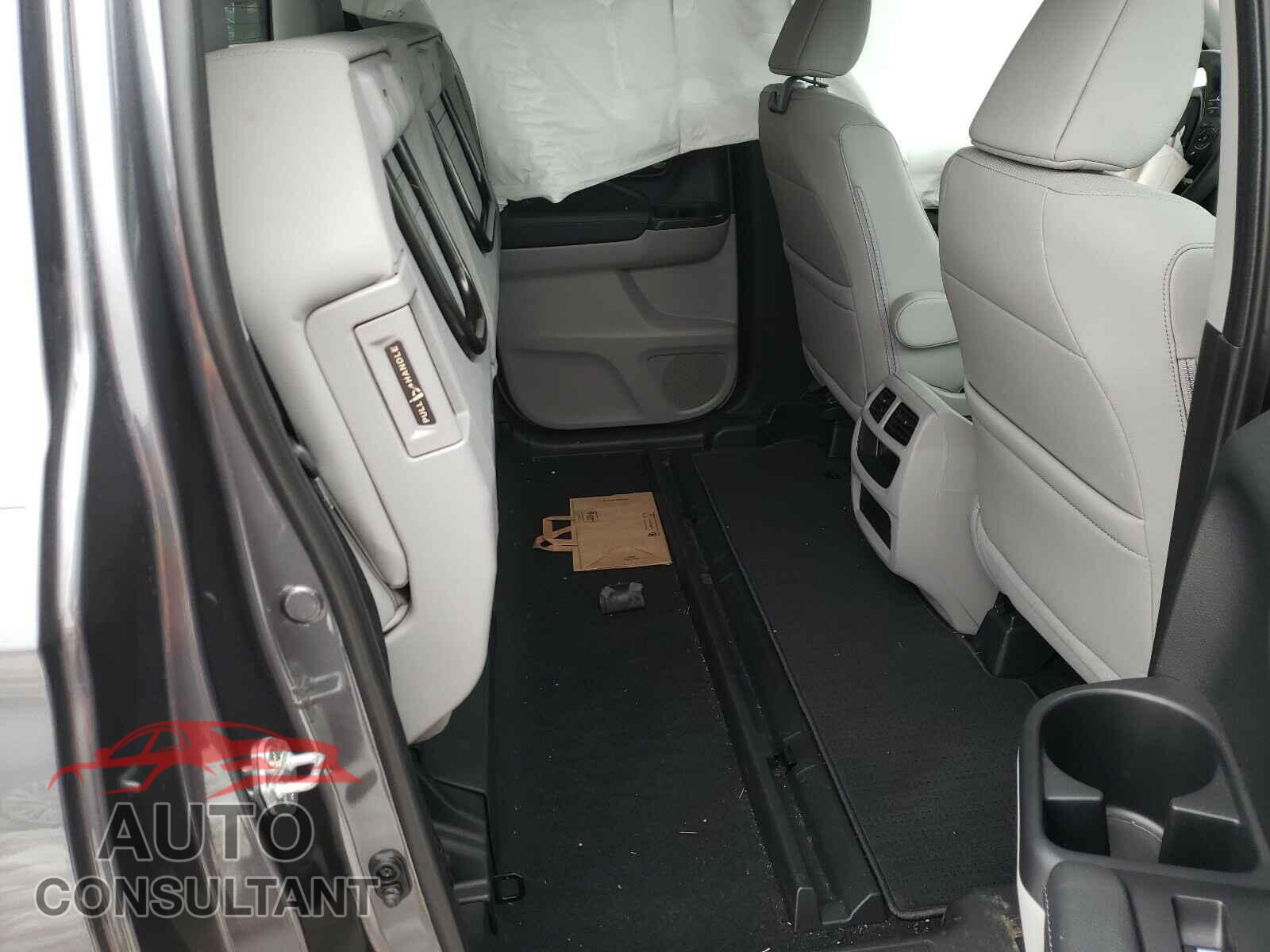 HONDA RIDGELINE 2019 - 5FPYK3F65KB018967
