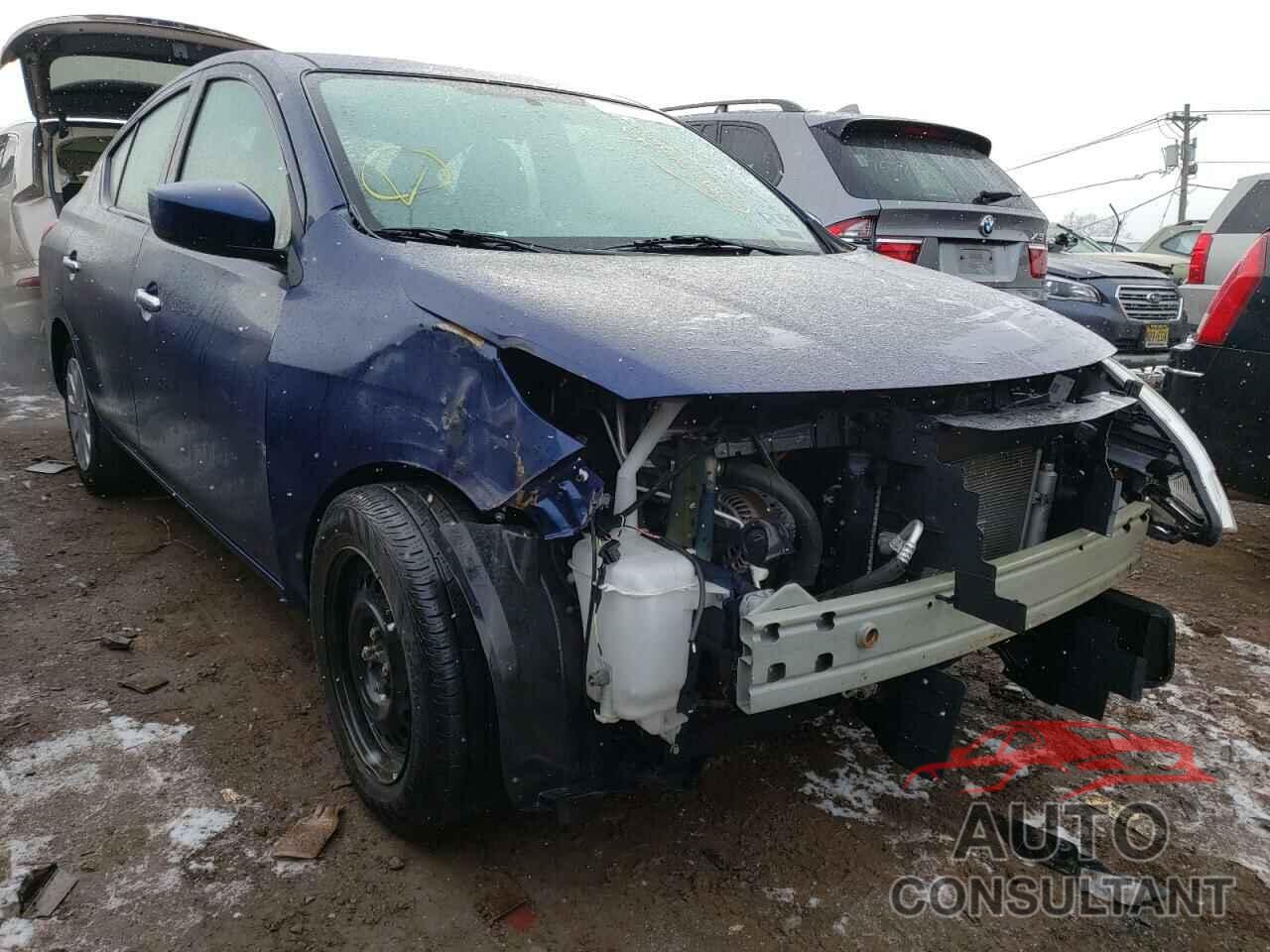 NISSAN VERSA 2019 - 3N1CN7AP7KL857492