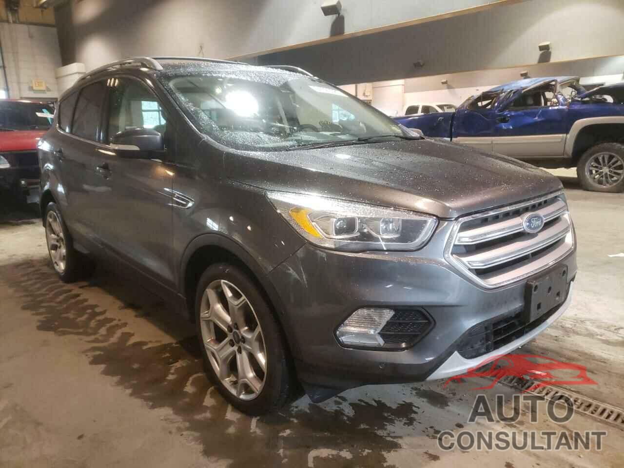 FORD ESCAPE 2017 - 1FMCU0J96HUA67863