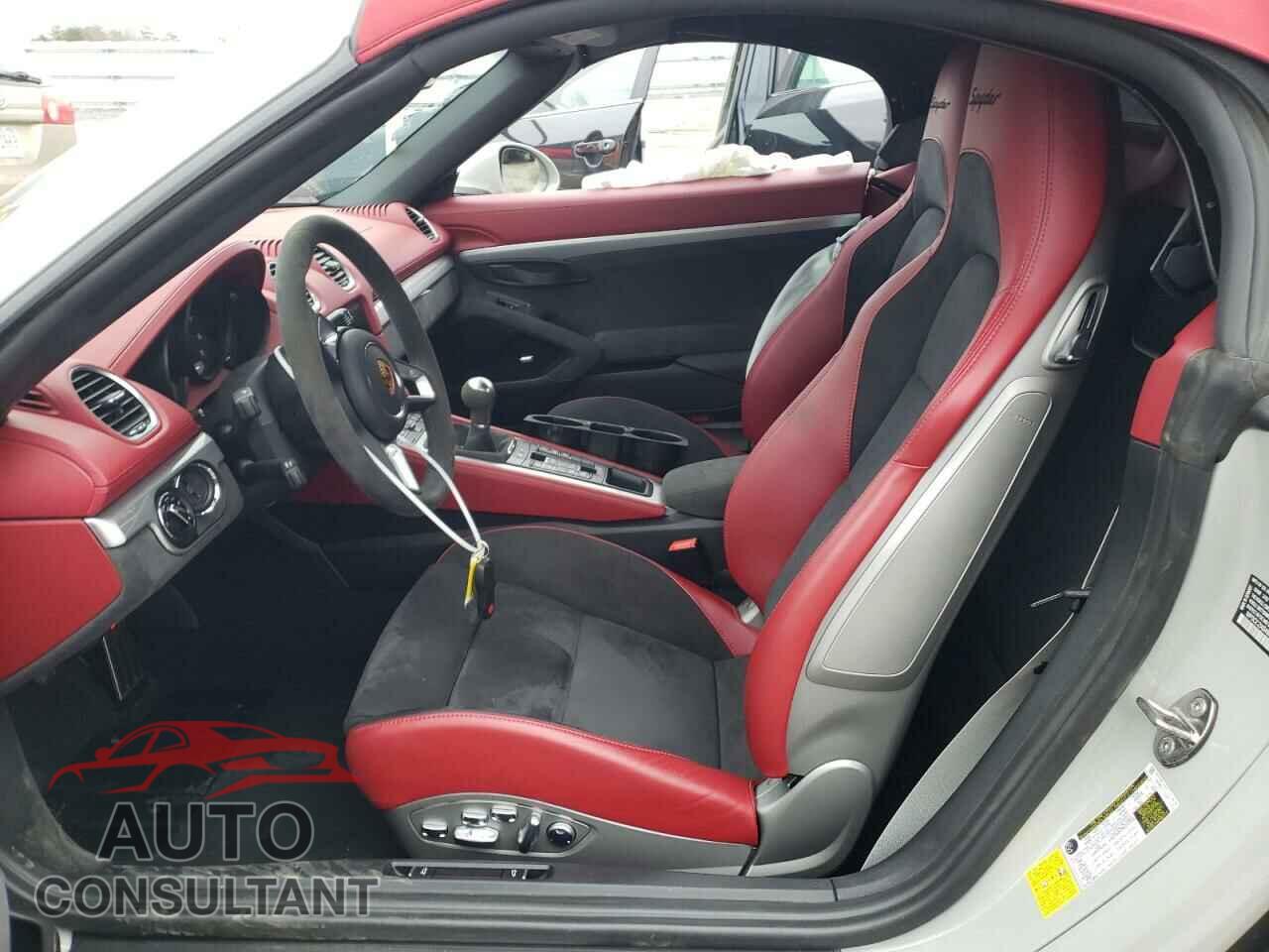 PORSCHE BOXSTER 2021 - WP0CC2A84MS240215