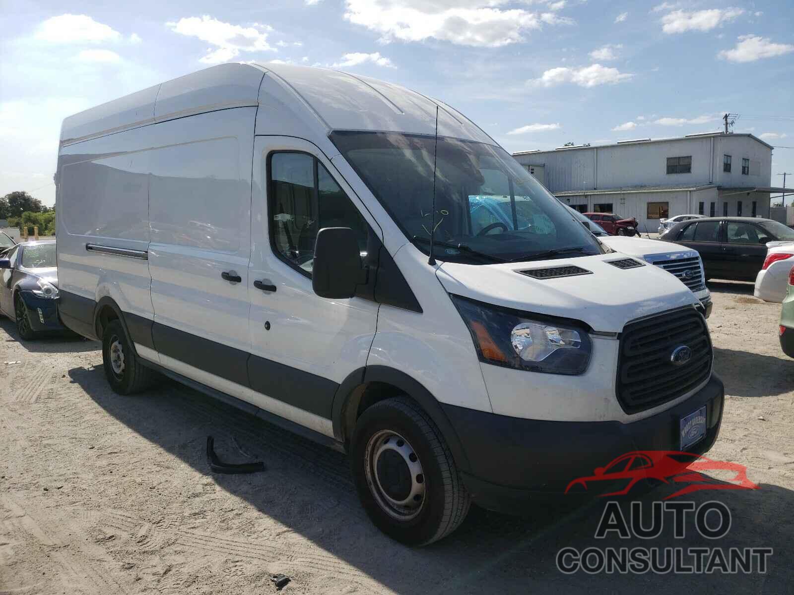 FORD TRANSIT CO 2018 - 1FTYR3XM5JKA77603