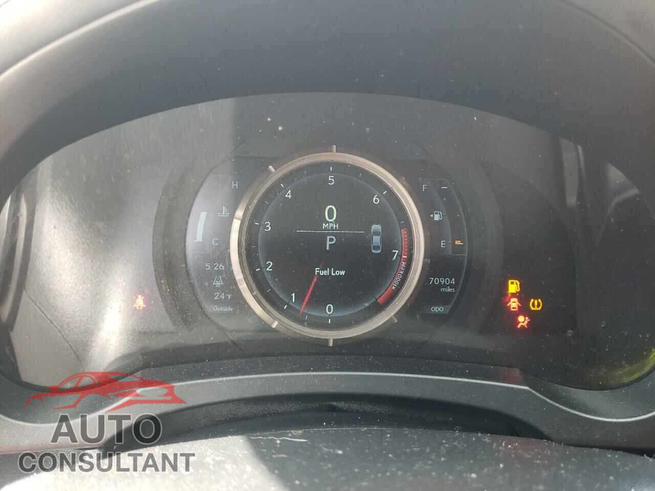 LEXUS IS 2017 - JTHCE1D22H5013944
