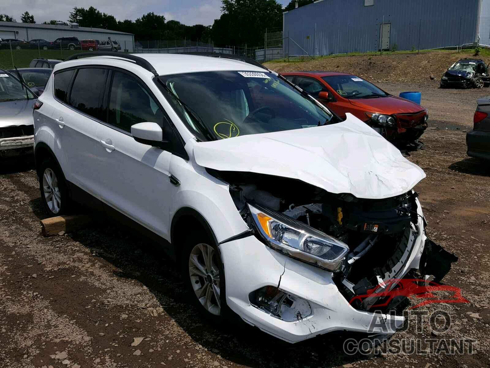FORD ESCAPE 2018 - 1FMCU9GD1JUA78064