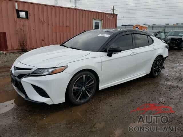 TOYOTA CAMRY 2018 - 4T1B61HK5JU087905