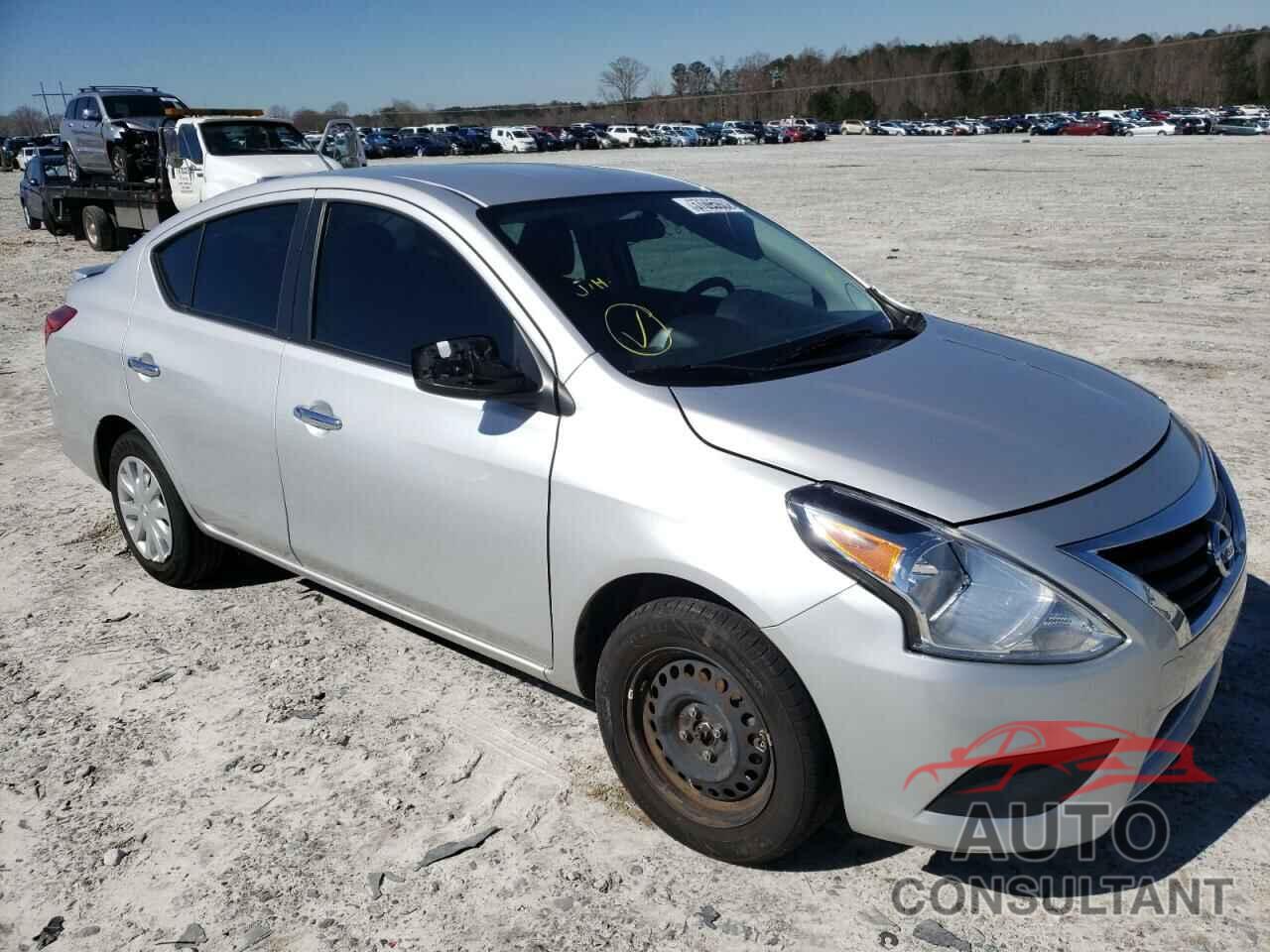 NISSAN VERSA 2019 - 3N1CN7AP2KL842382