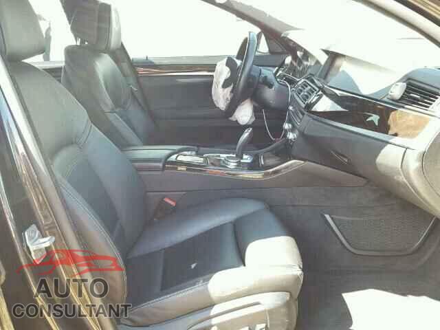 BMW 5 SERIES 2015 - WBA5B3C50FD545784