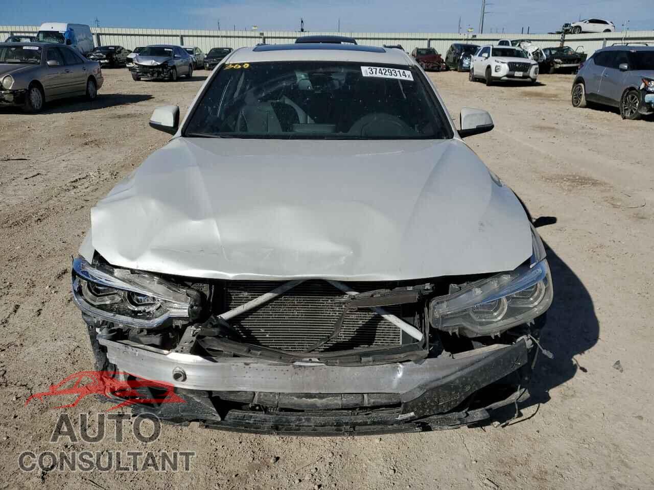 BMW 3 SERIES 2016 - WBA8E3G52GNT79598