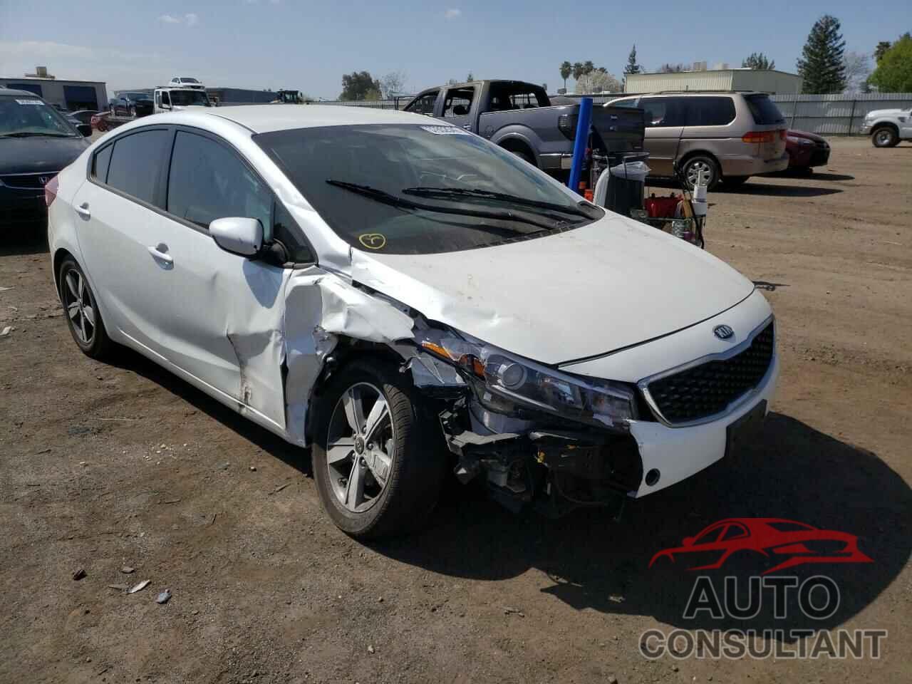 KIA FORTE 2018 - 3KPFL4A74JE257143