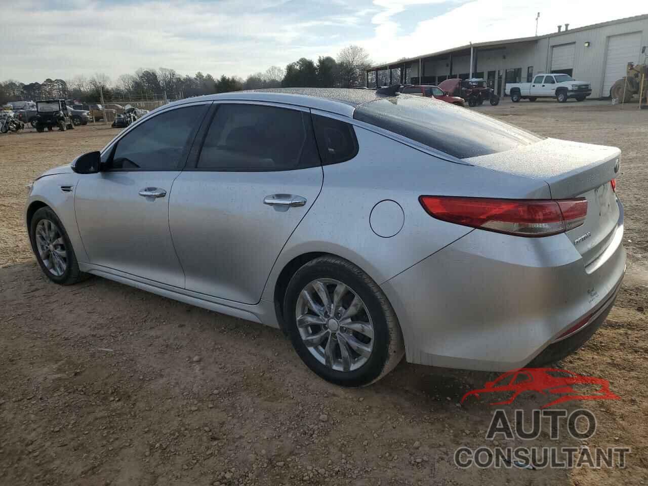 KIA OPTIMA 2018 - 5XXGU4L33JG199125