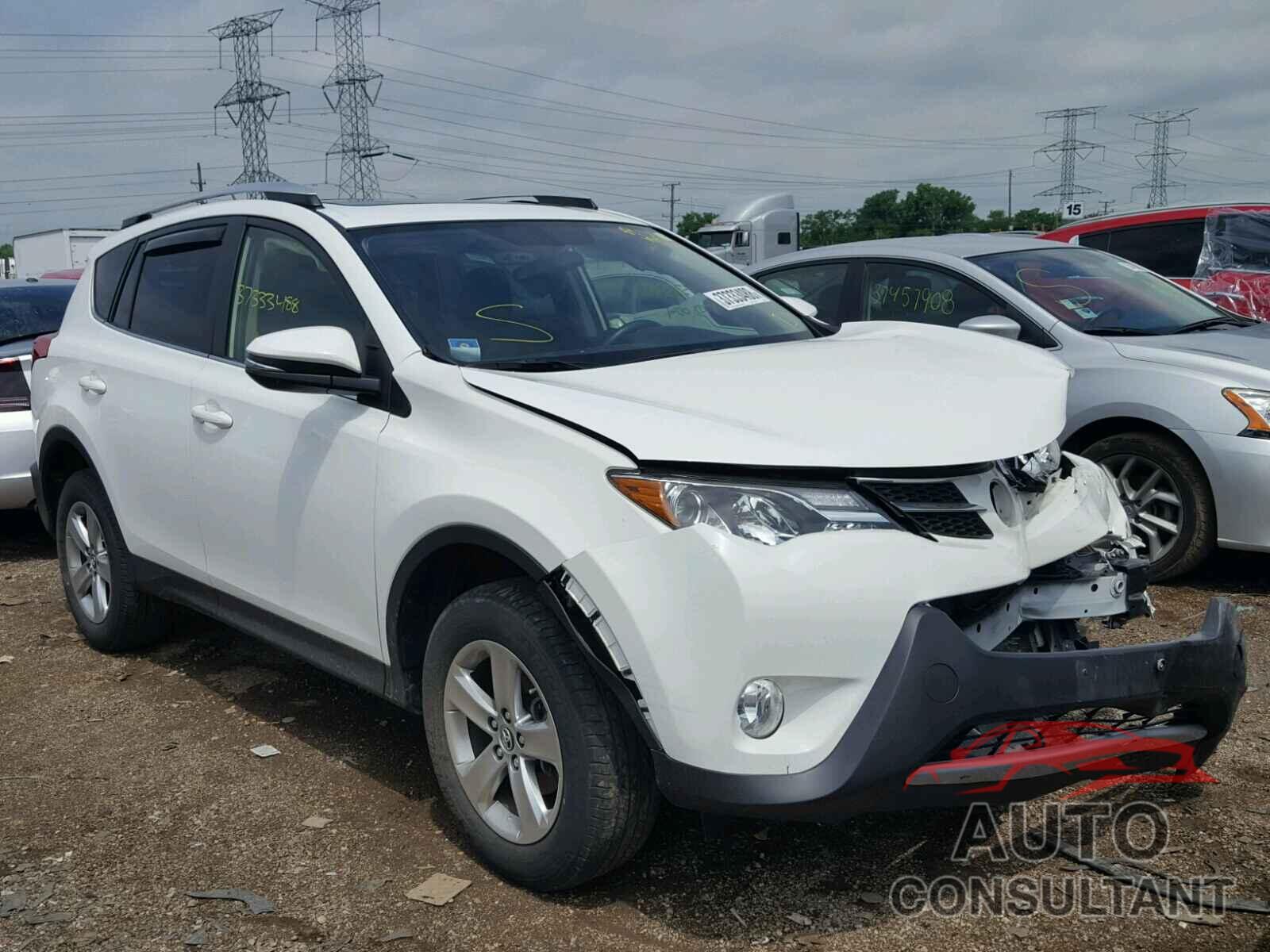 TOYOTA RAV4 2015 - JTMRFREV4FJ043726