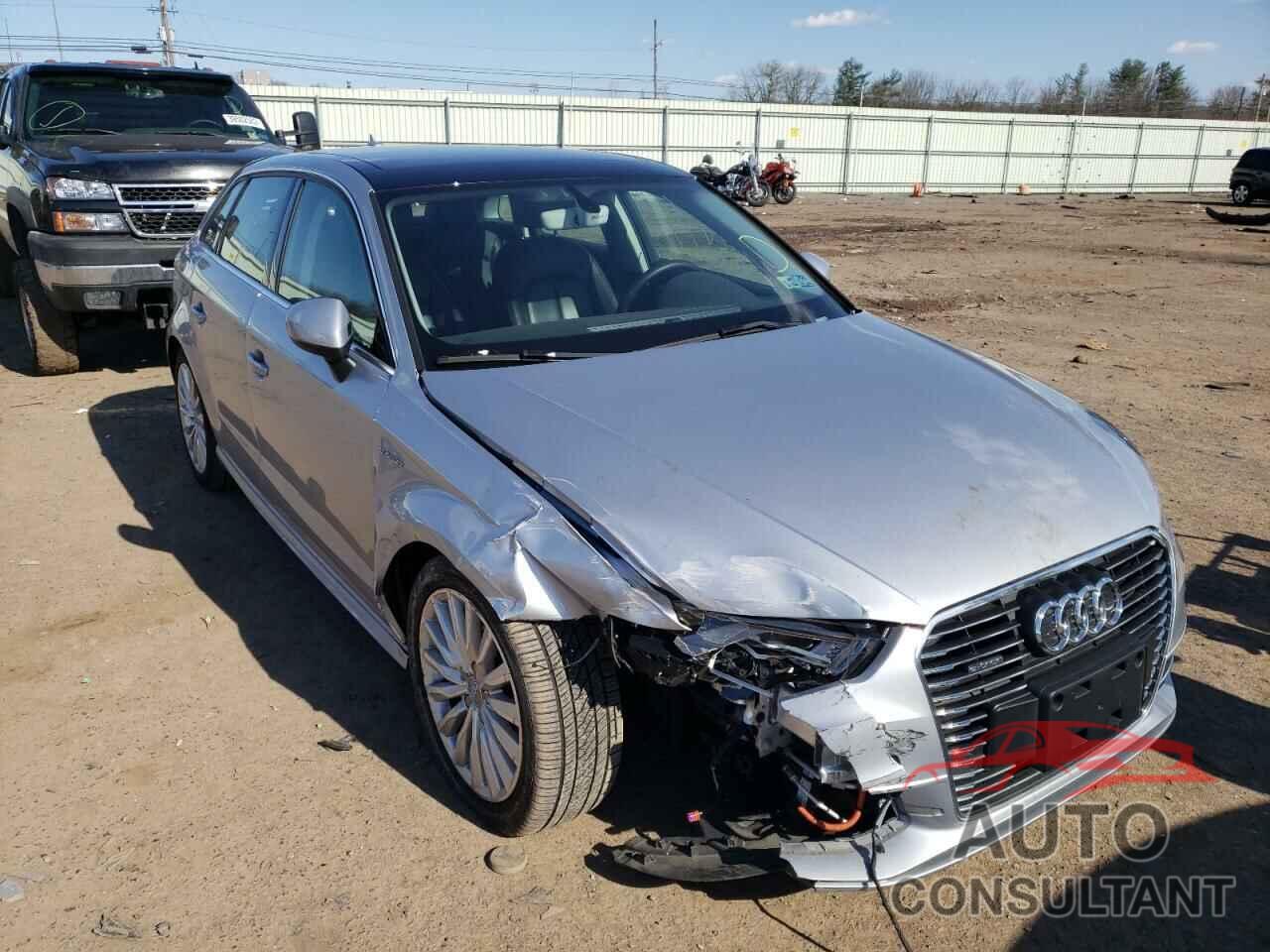 AUDI A3 2016 - WAUTPBFF0GA077081