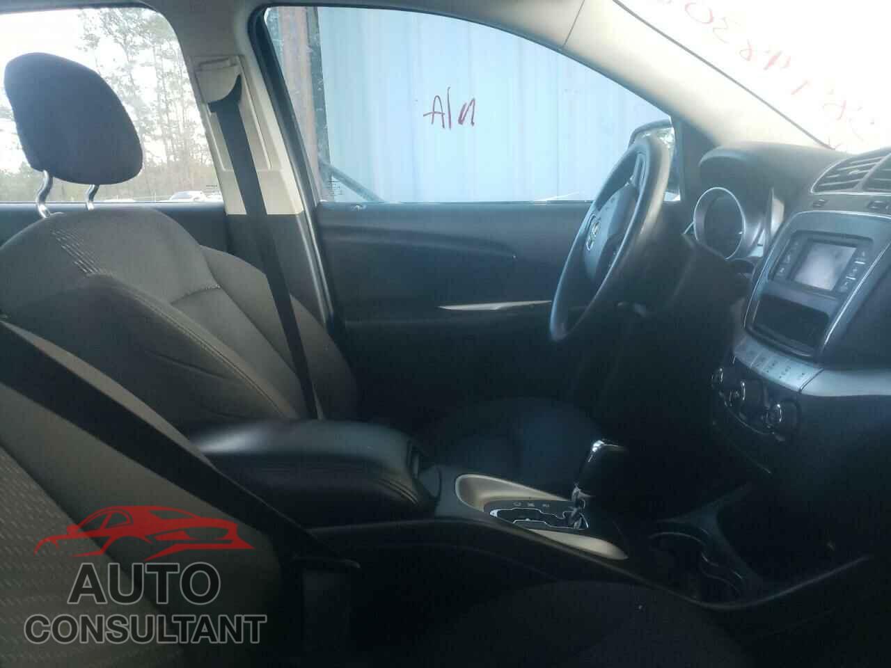 DODGE JOURNEY 2017 - 3C4PDCBG2HT588559