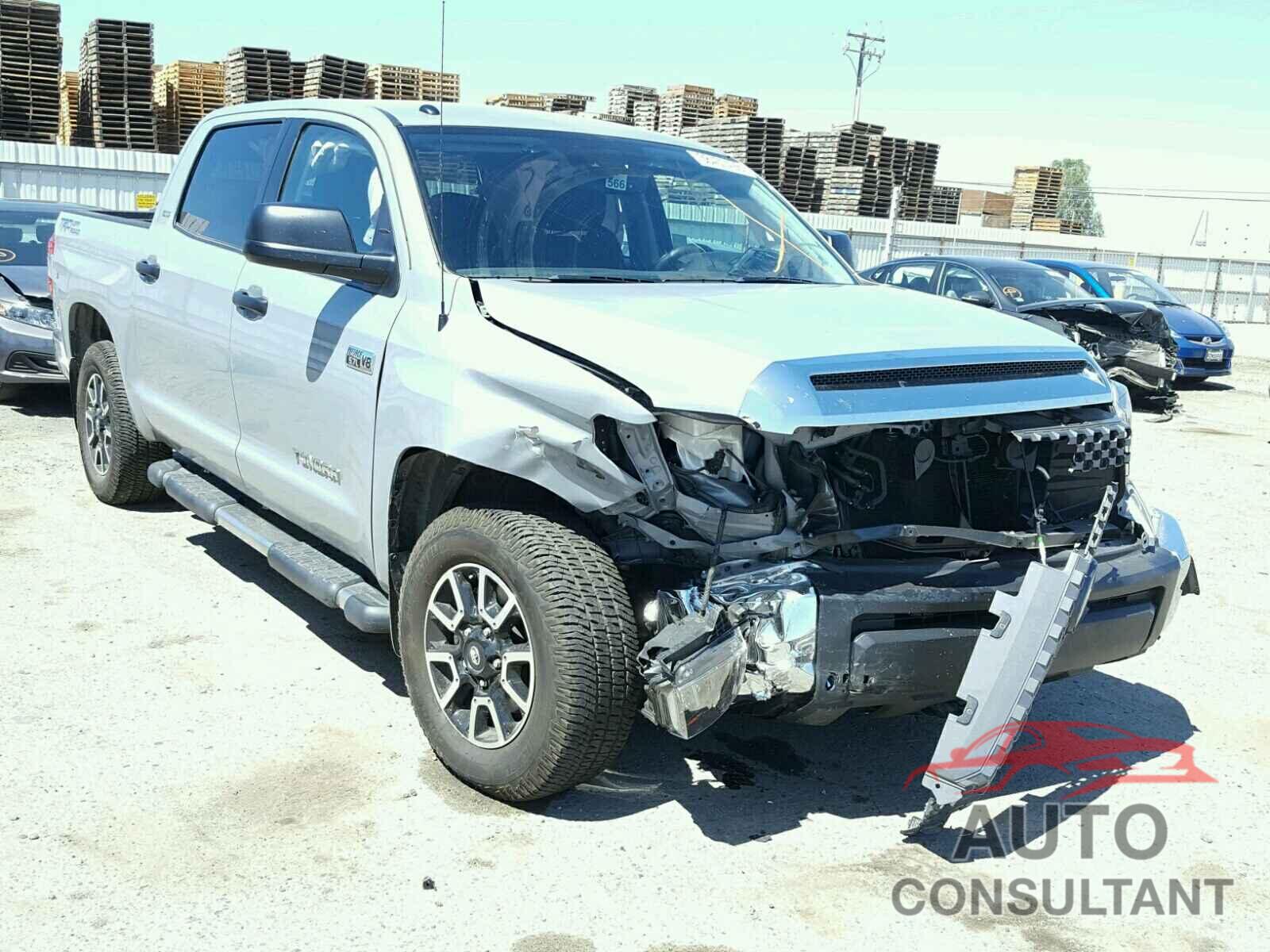 TOYOTA TUNDRA 2018 - 5TFEY5F19JX230334