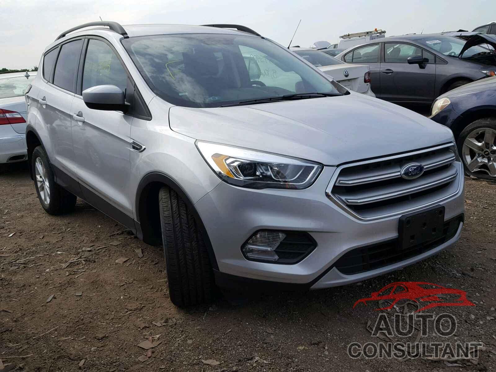 FORD ESCAPE 2017 - 1FMCU9G93HUE87575