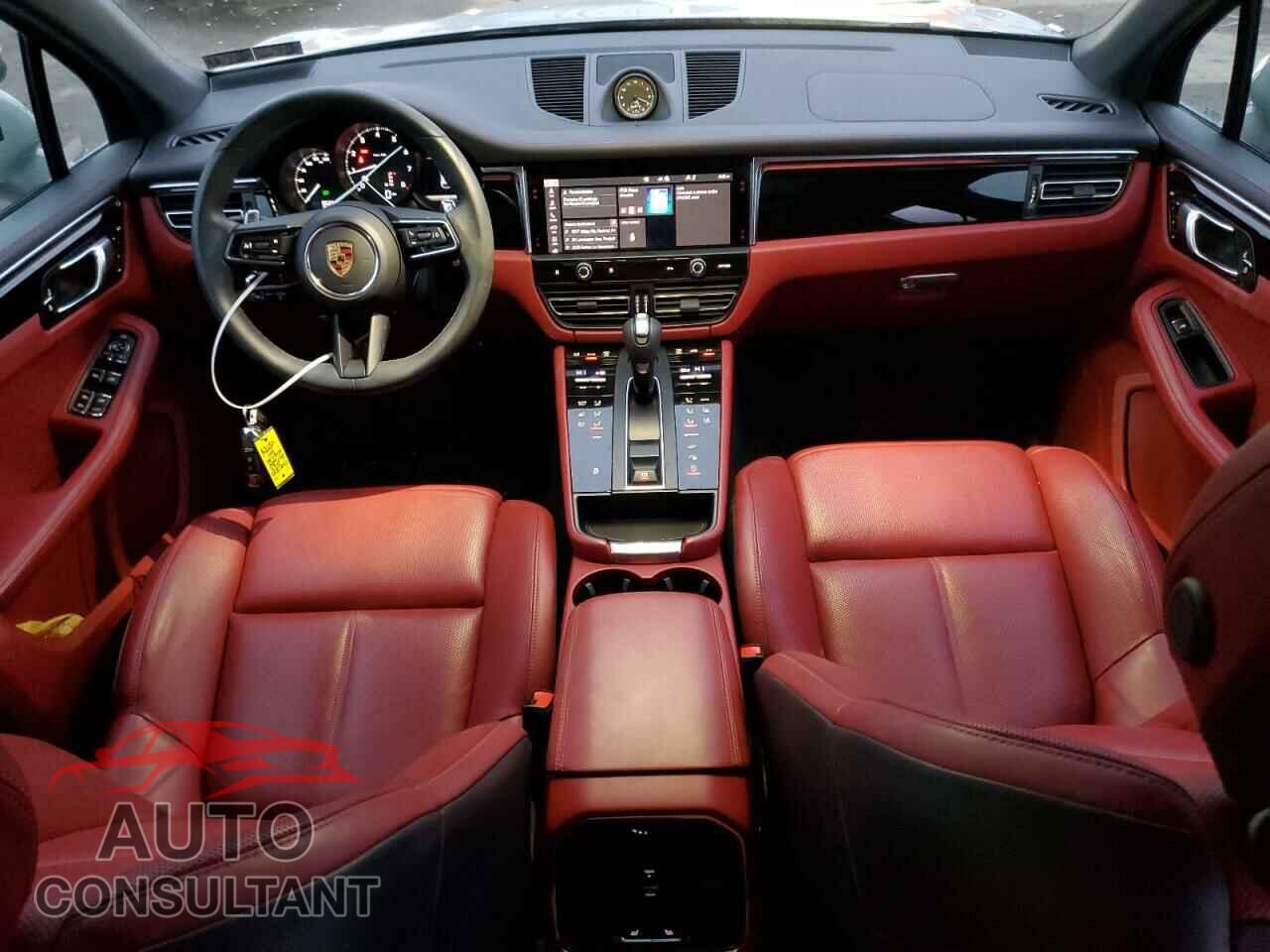 PORSCHE MACAN BASE 2023 - WP1AA2A55PLB10024